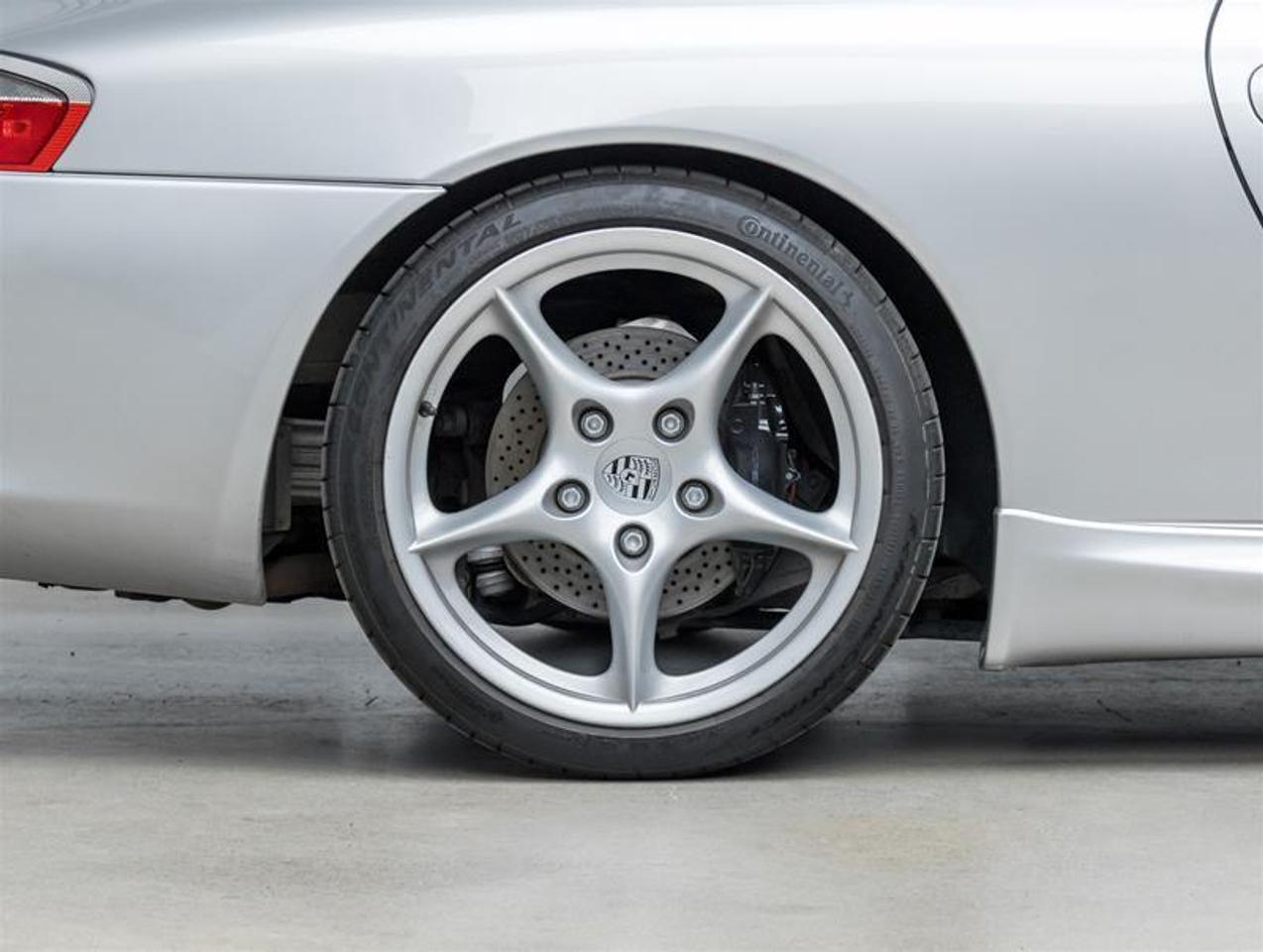 2004 Porsche 911  Photo