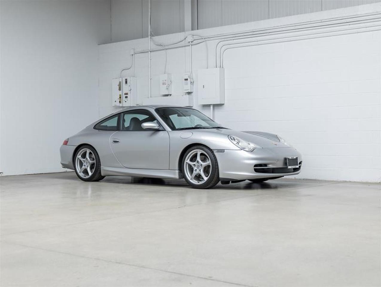 2004 Porsche 911  Photo