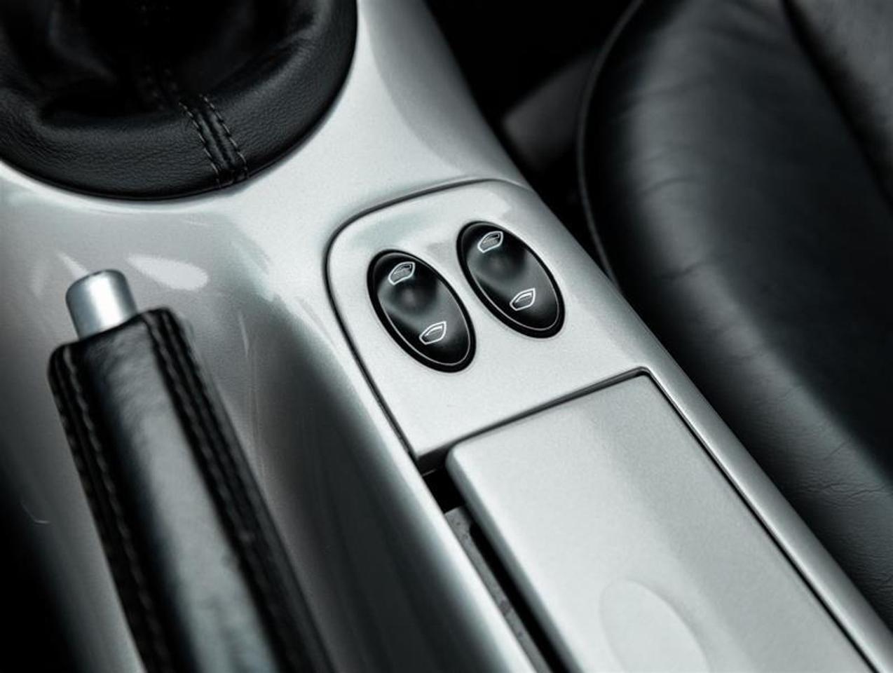 2004 Porsche 911  Photo