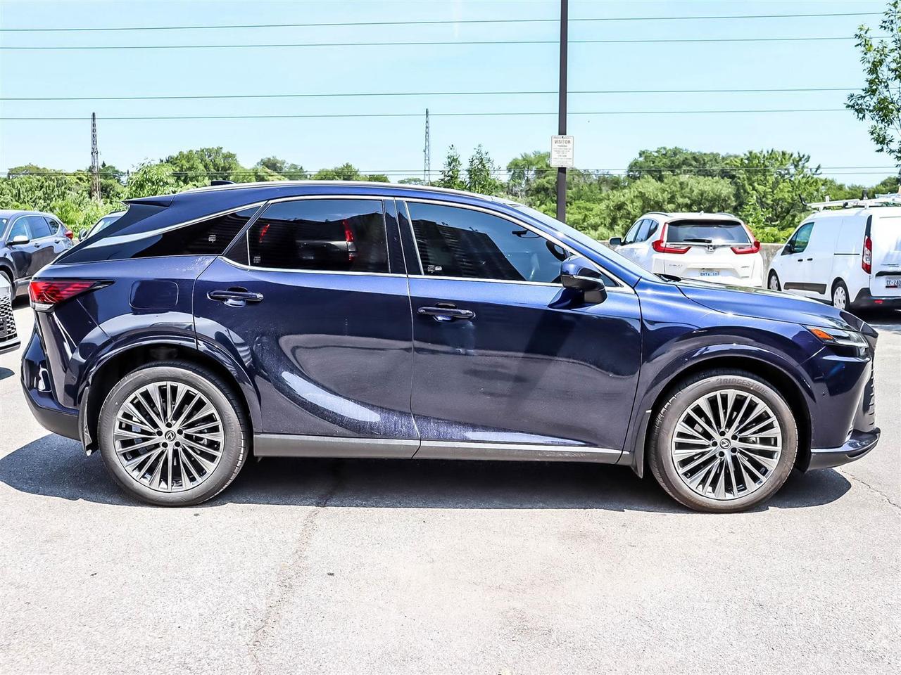 2024 Lexus RX RX 450h+ Auto Photo2