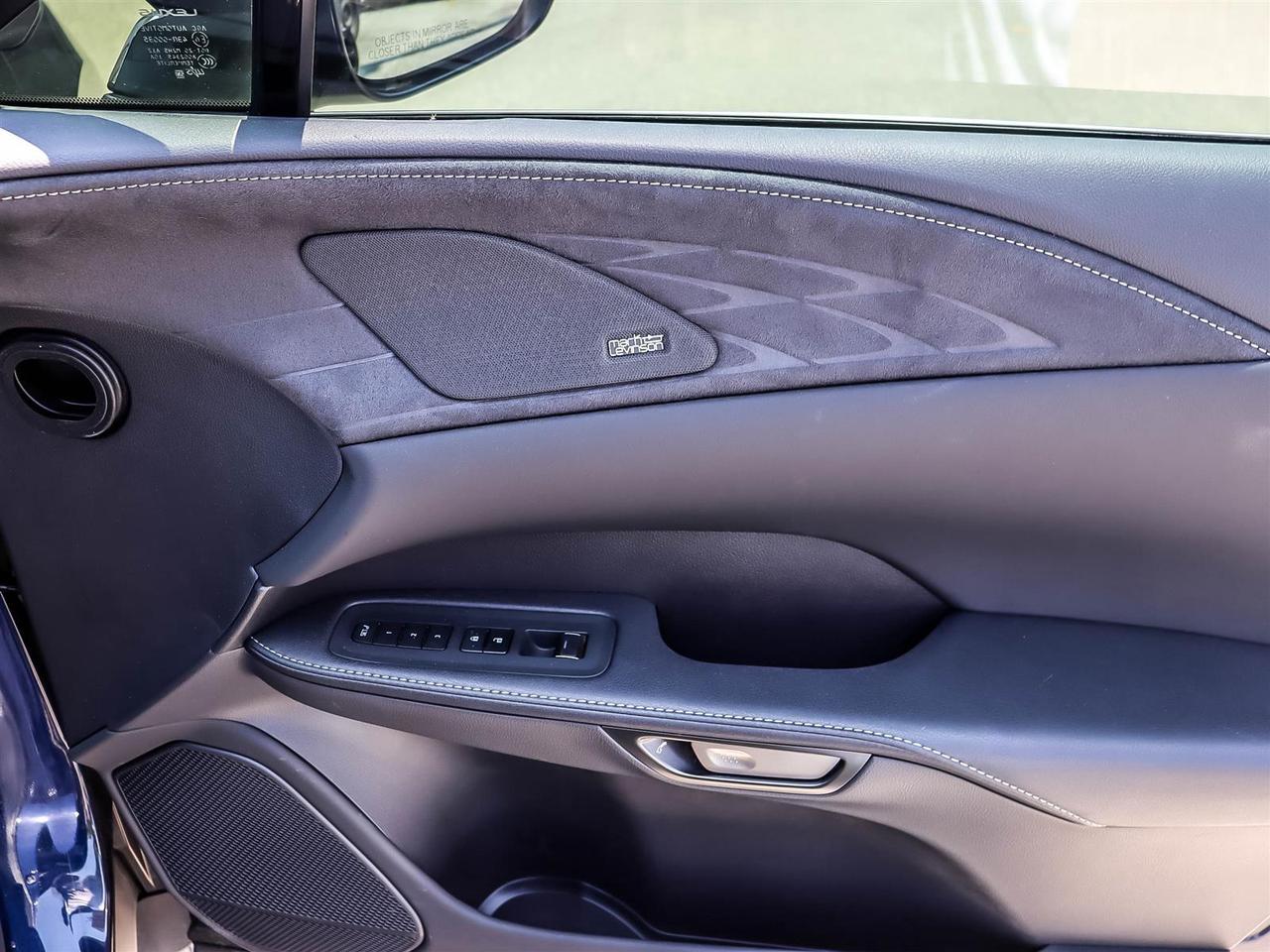 2024 Lexus RX RX 450h+ Auto Photo