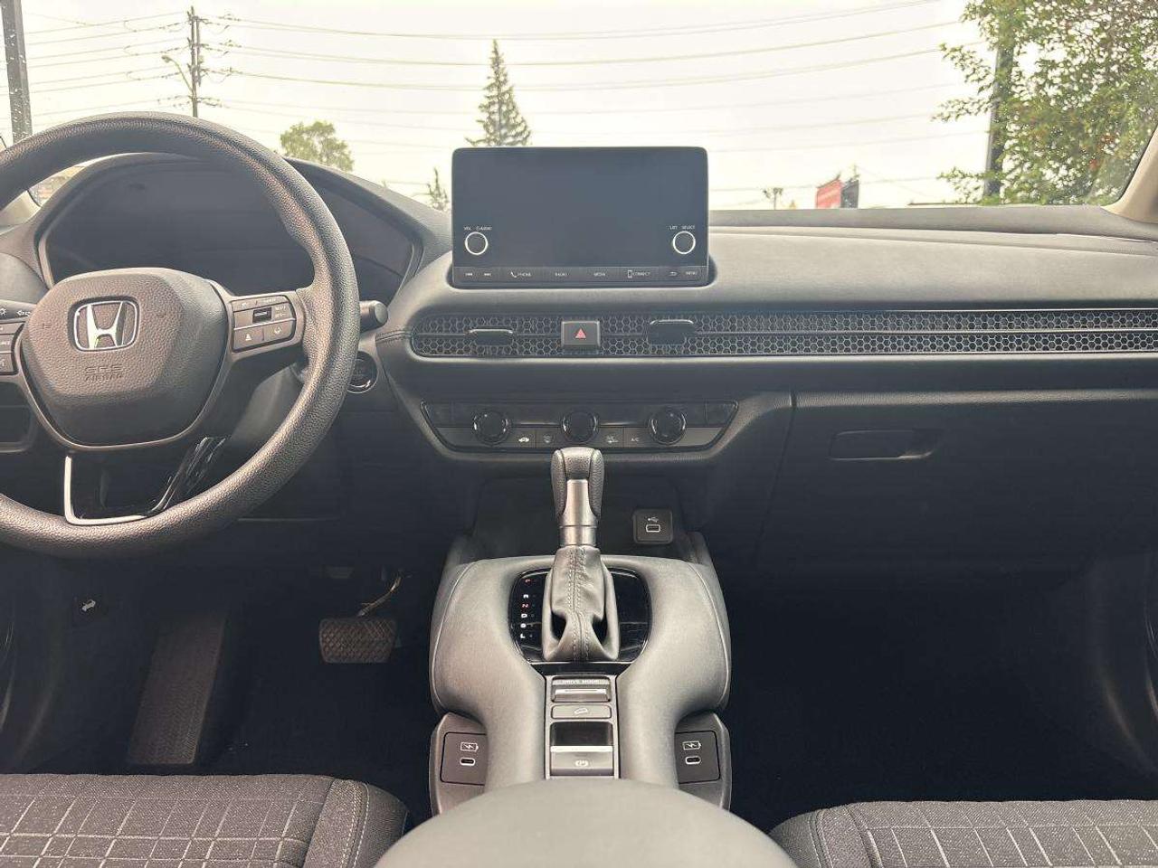 2025 Honda HR-V LX AWD Apple Carplay/Remote Start/Heated seats Photo