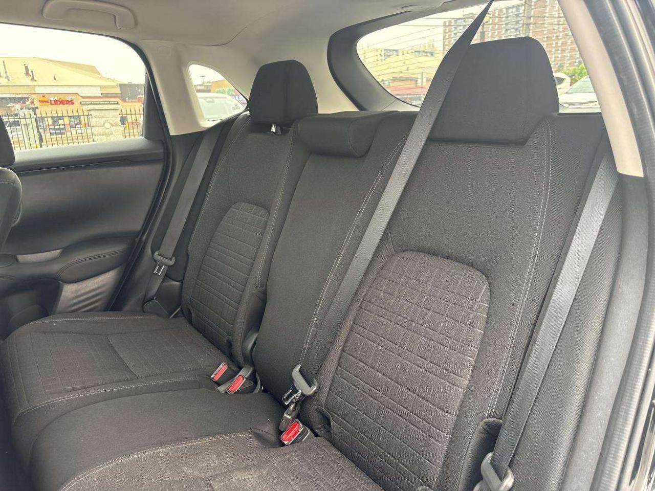 2025 Honda HR-V LX AWD Apple Carplay/Remote Start/Heated seats Photo