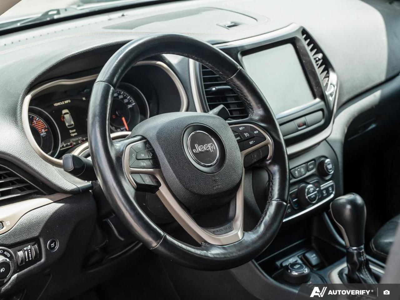 2016 Jeep Cherokee Limited 4dr 4x4 Photo