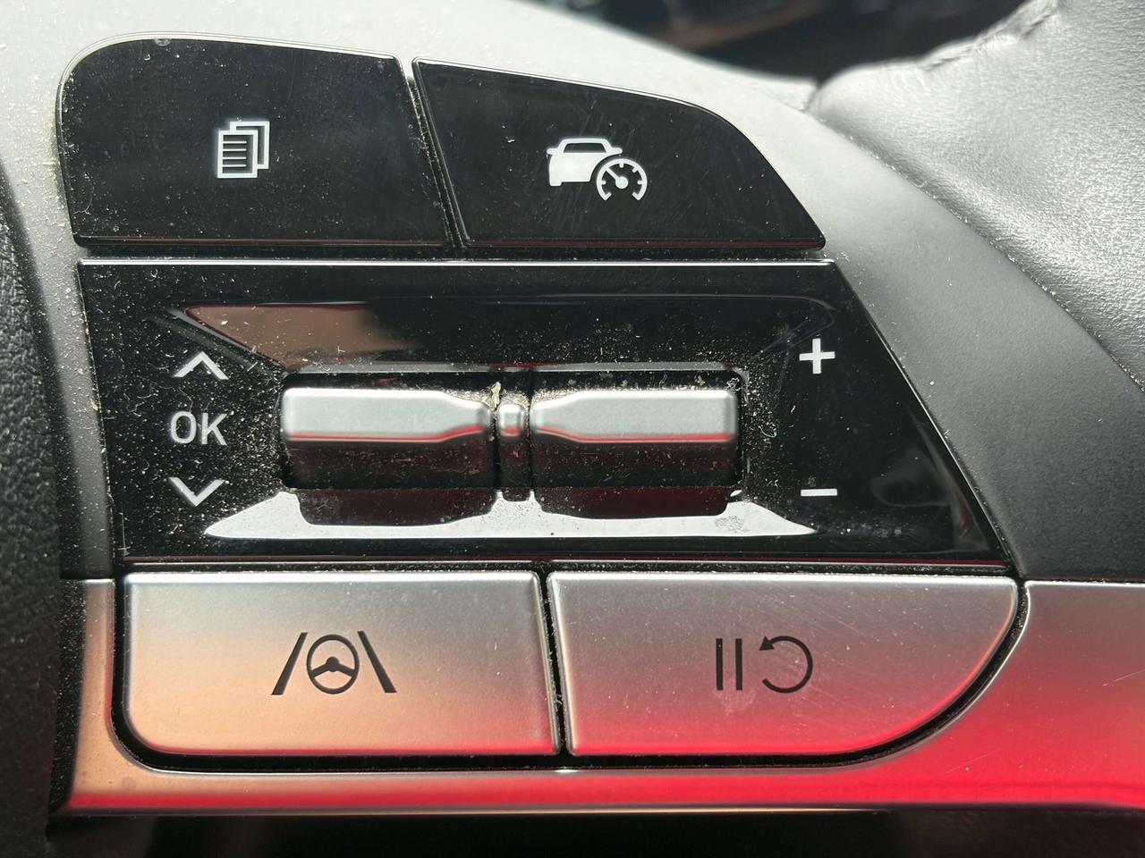2024 Hyundai Elantra Preferred Photo