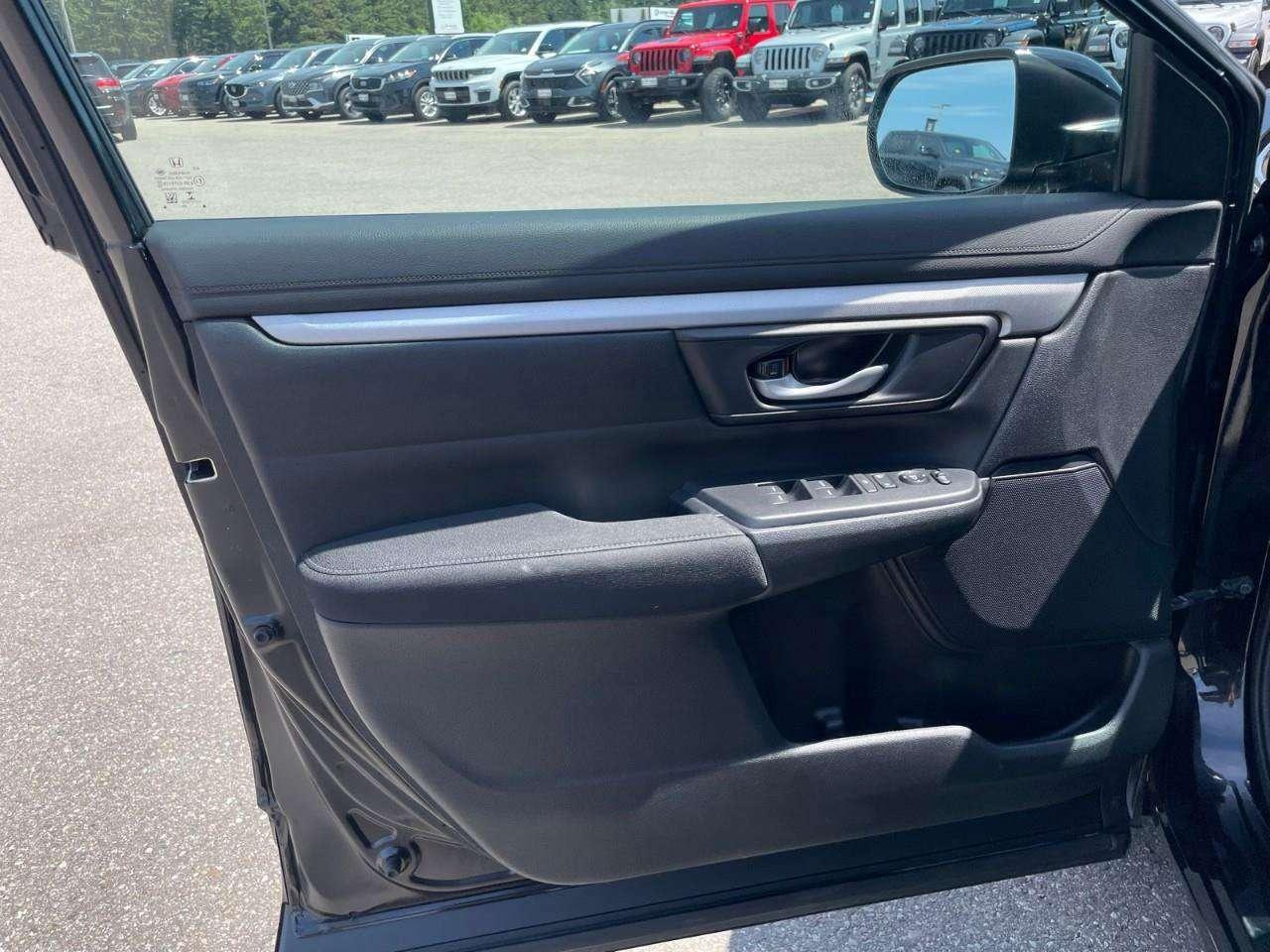 2021 Honda CR-V CLEAN CARFAX   HTD SEATS   RMT START Photo