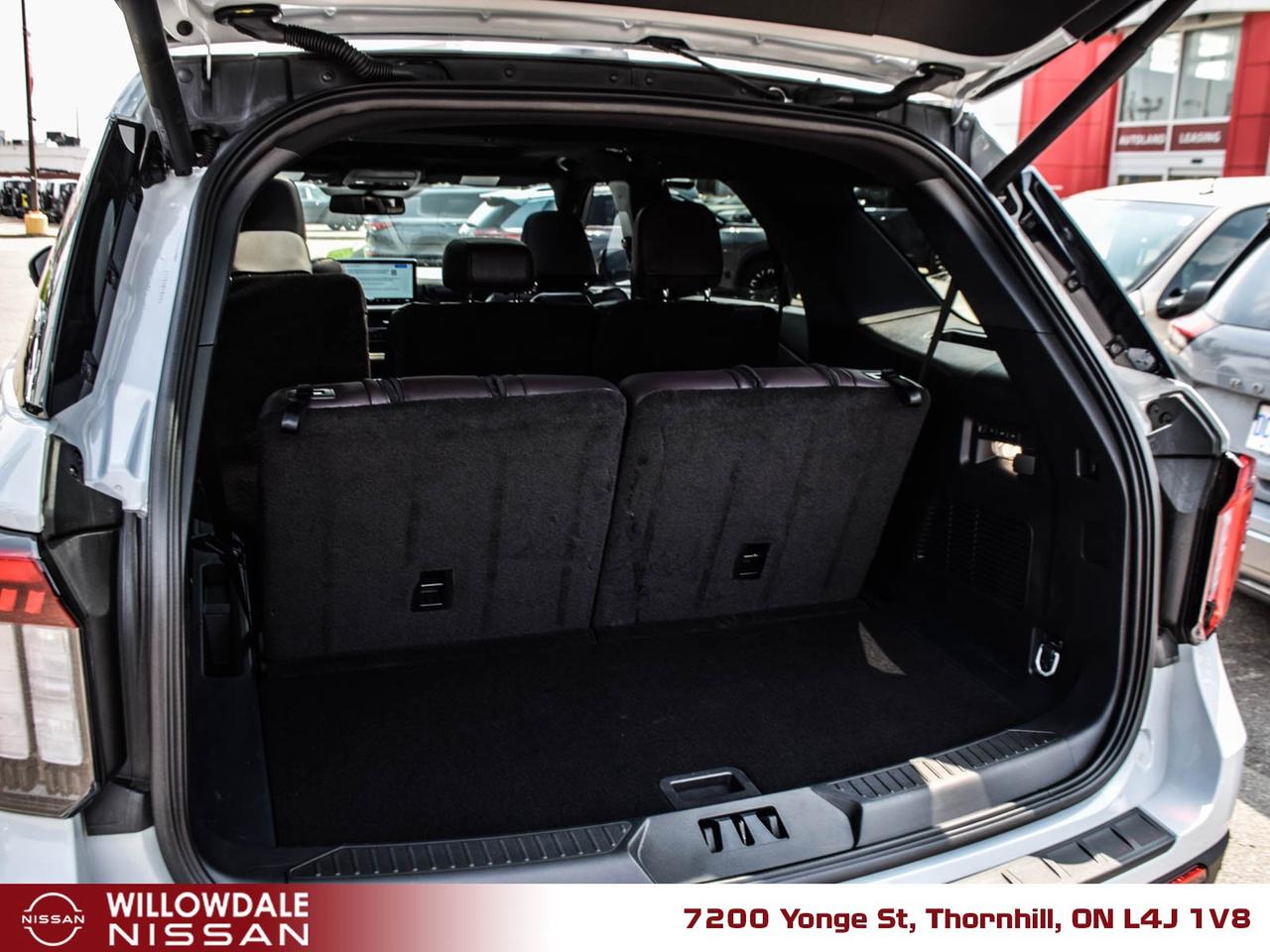 2026 Ford Explorer Platinum 4dr 4x4 Photo