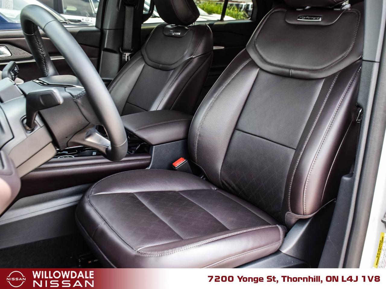 2026 Ford Explorer Platinum 4dr 4x4 Photo