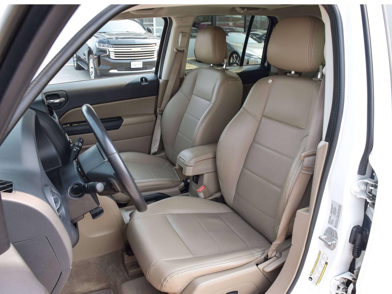 2016 Jeep Patriot High Altitude 4x4 ~Nav ~Sunroof ~Heated Leather Photo