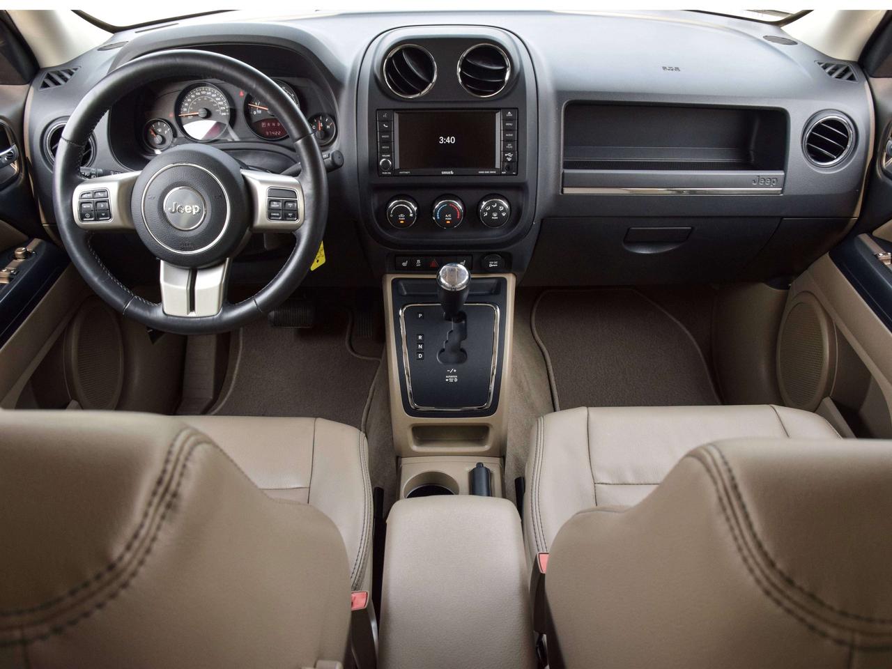 2016 Jeep Patriot High Altitude 4x4 ~Nav ~Sunroof ~Heated Leather Photo