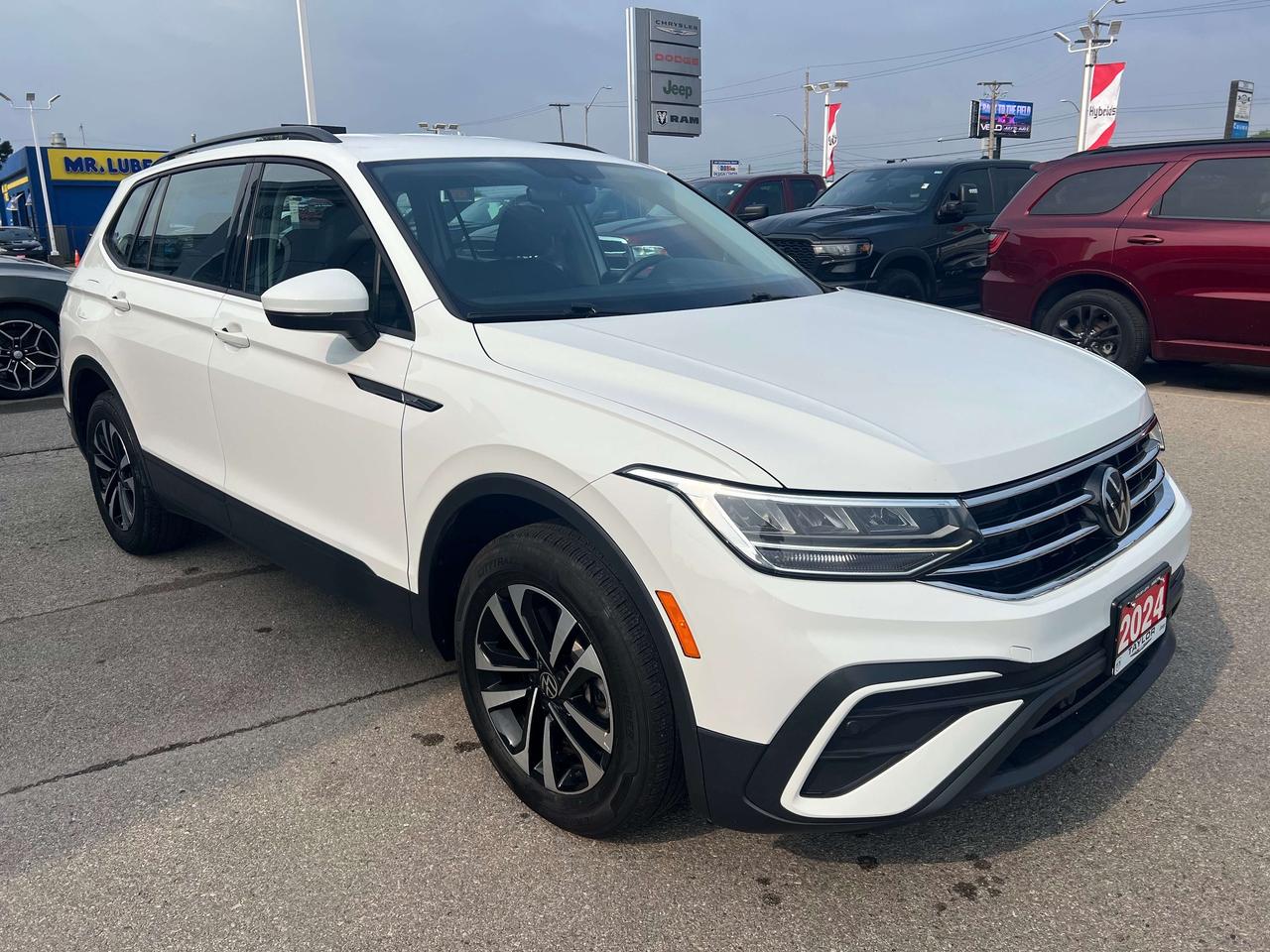 2024 Volkswagen Tiguan Trendline 4MOTION AWD *HEATED SEATS *CARPLAY *BKP Photo
