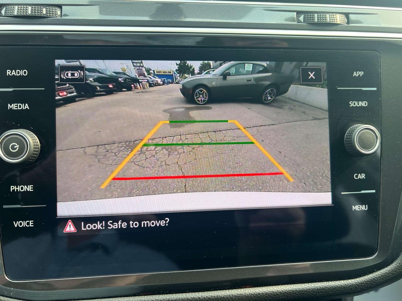 2024 Volkswagen Tiguan Trendline 4MOTION AWD *HEATED SEATS *CARPLAY *BKP Photo