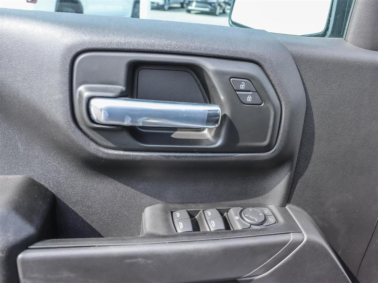 2026 Chevrolet Silverado 1500 Crew Cab Short Box 4-Wheel Drive Custom Trail Boss Photo