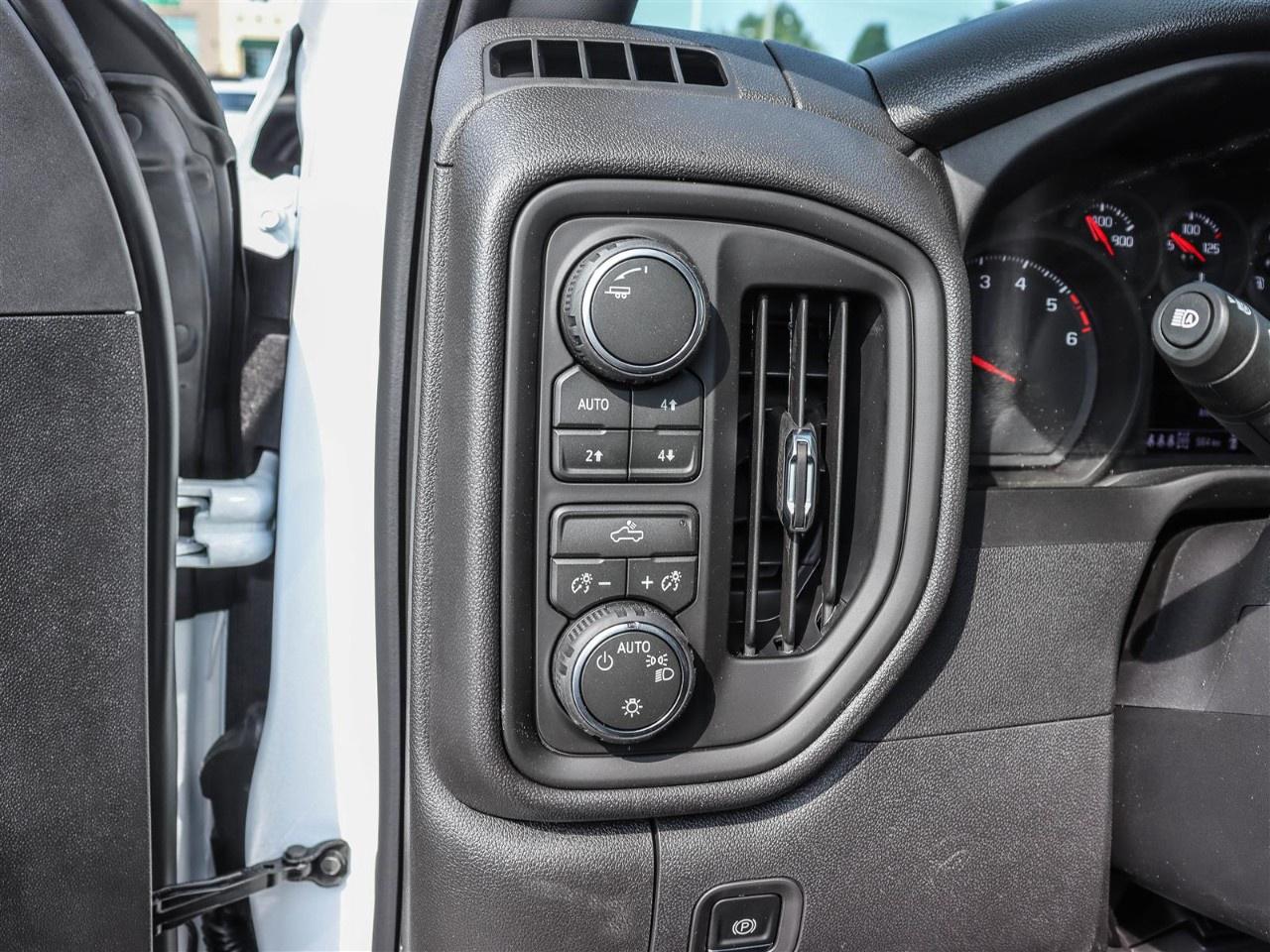 2026 Chevrolet Silverado 1500 Crew Cab Short Box 4-Wheel Drive Custom Trail Boss Photo