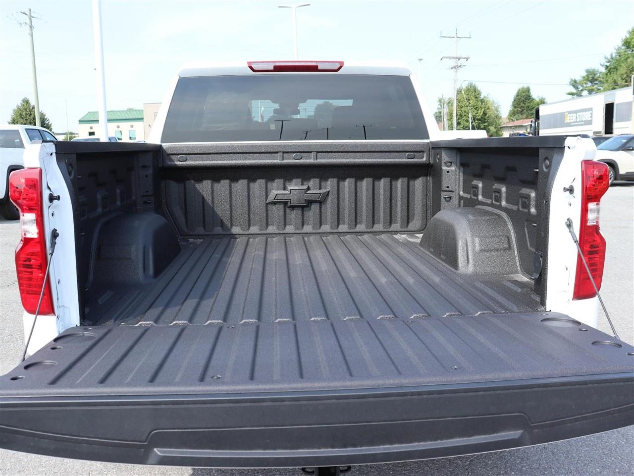 2026 Chevrolet Silverado 1500 Crew Cab Short Box 4-Wheel Drive Custom Trail Boss Photo
