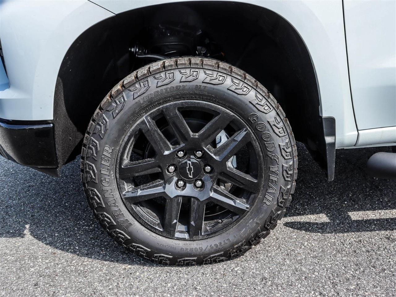2026 Chevrolet Silverado 1500 Crew Cab Short Box 4-Wheel Drive Custom Trail Boss Photo