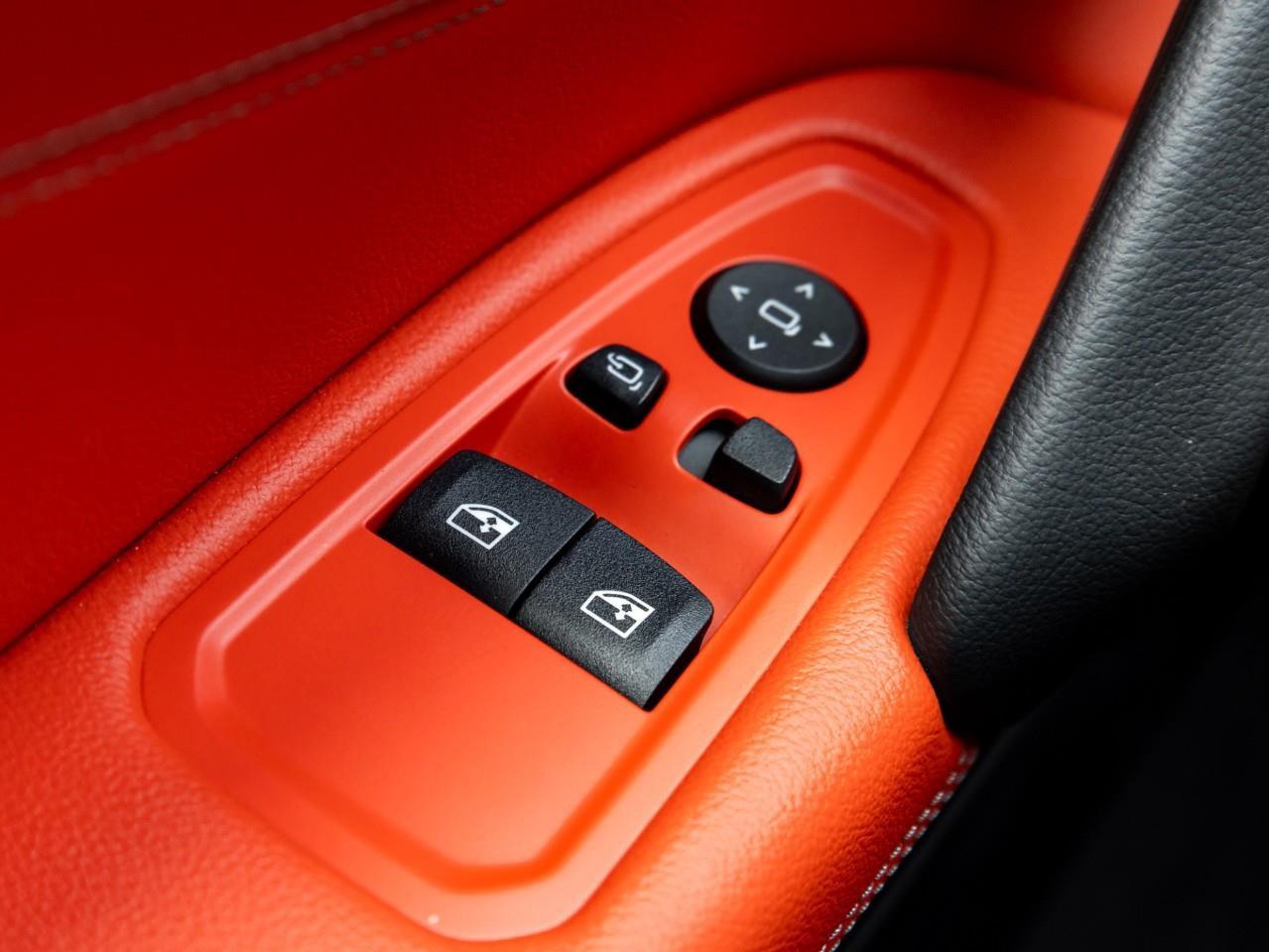 2025 BMW Z4 M40i 2dr Rear-Wheel Drive Roadster Photo
