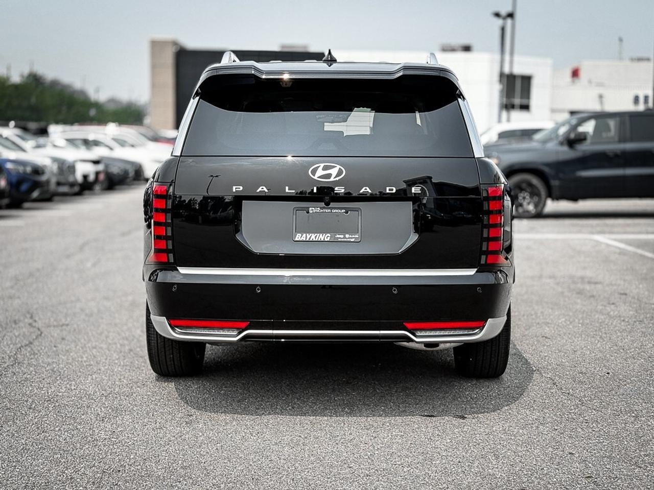 2026 Hyundai PALISADE Ultimate Calligraphy   AWD   BOSE AUDIO   BLINDSPO Photo