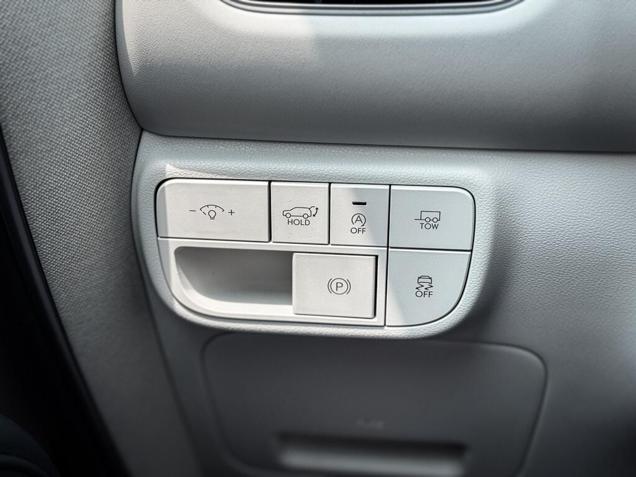 2026 Hyundai PALISADE Ultimate Calligraphy   AWD   BOSE AUDIO   BLINDSPO Photo