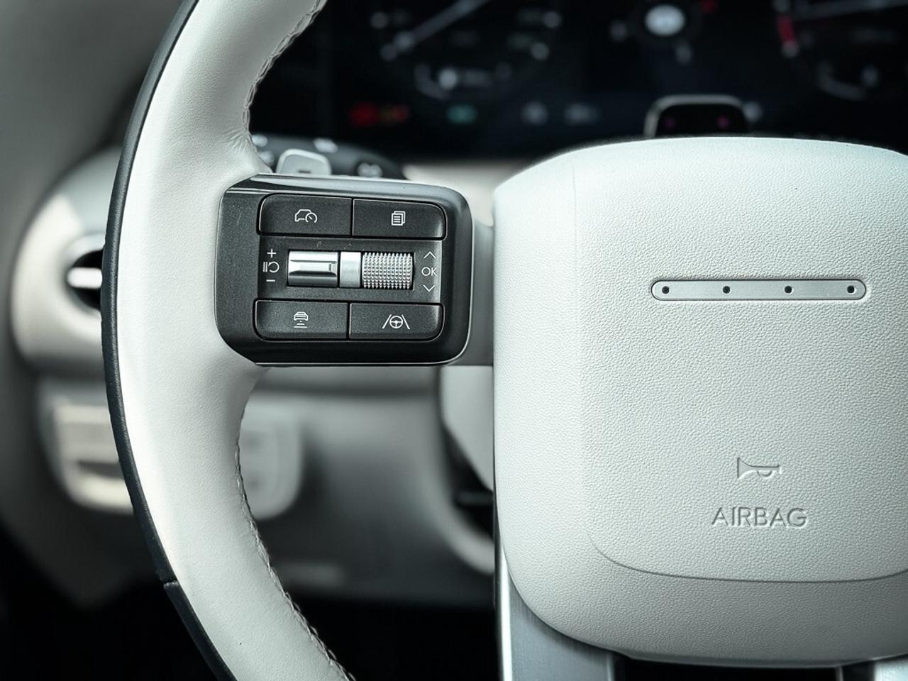 2026 Hyundai PALISADE Ultimate Calligraphy   AWD   BOSE AUDIO   BLINDSPO Photo
