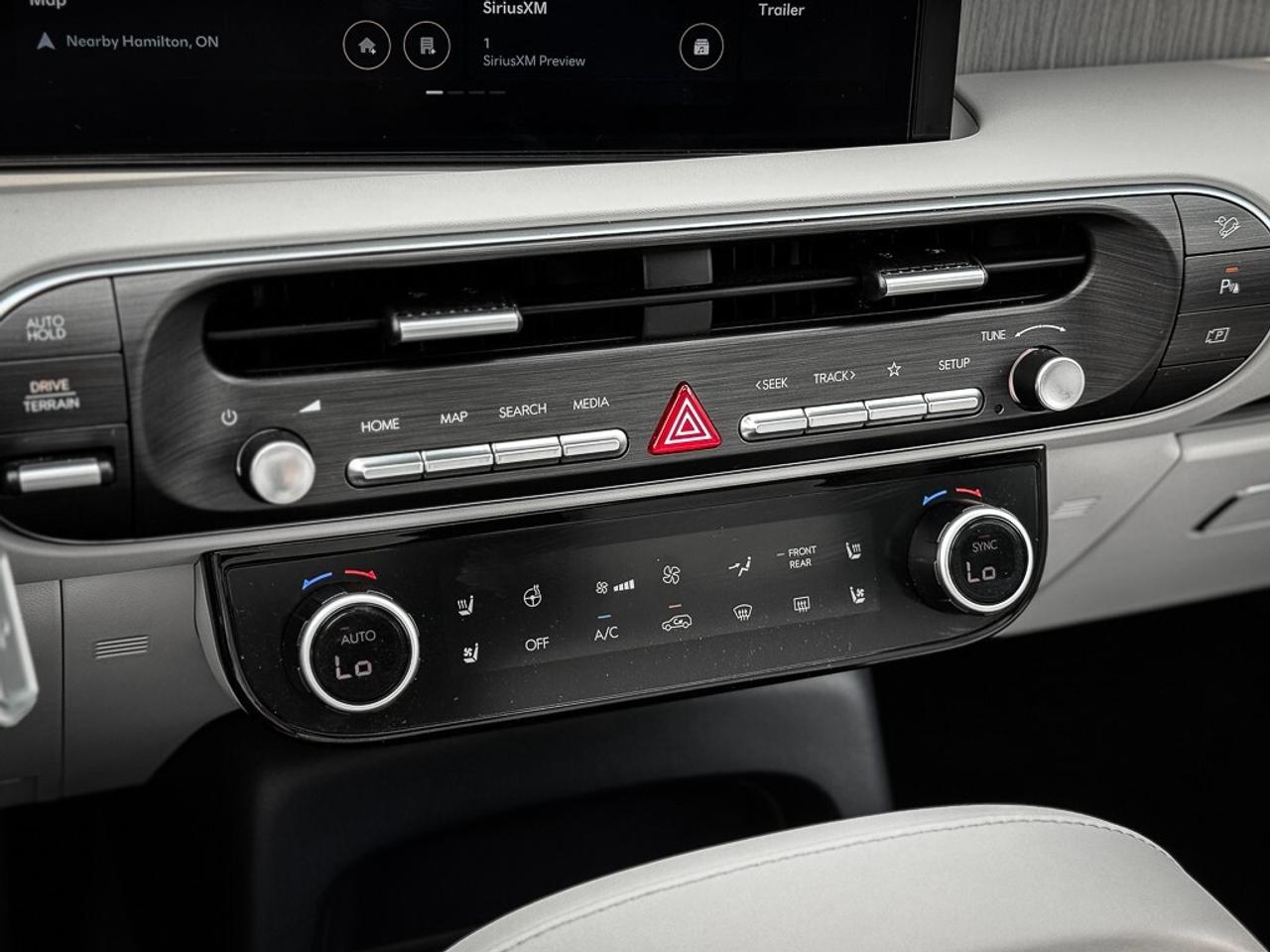 2026 Hyundai PALISADE Ultimate Calligraphy   AWD   BOSE AUDIO   BLINDSPO Photo
