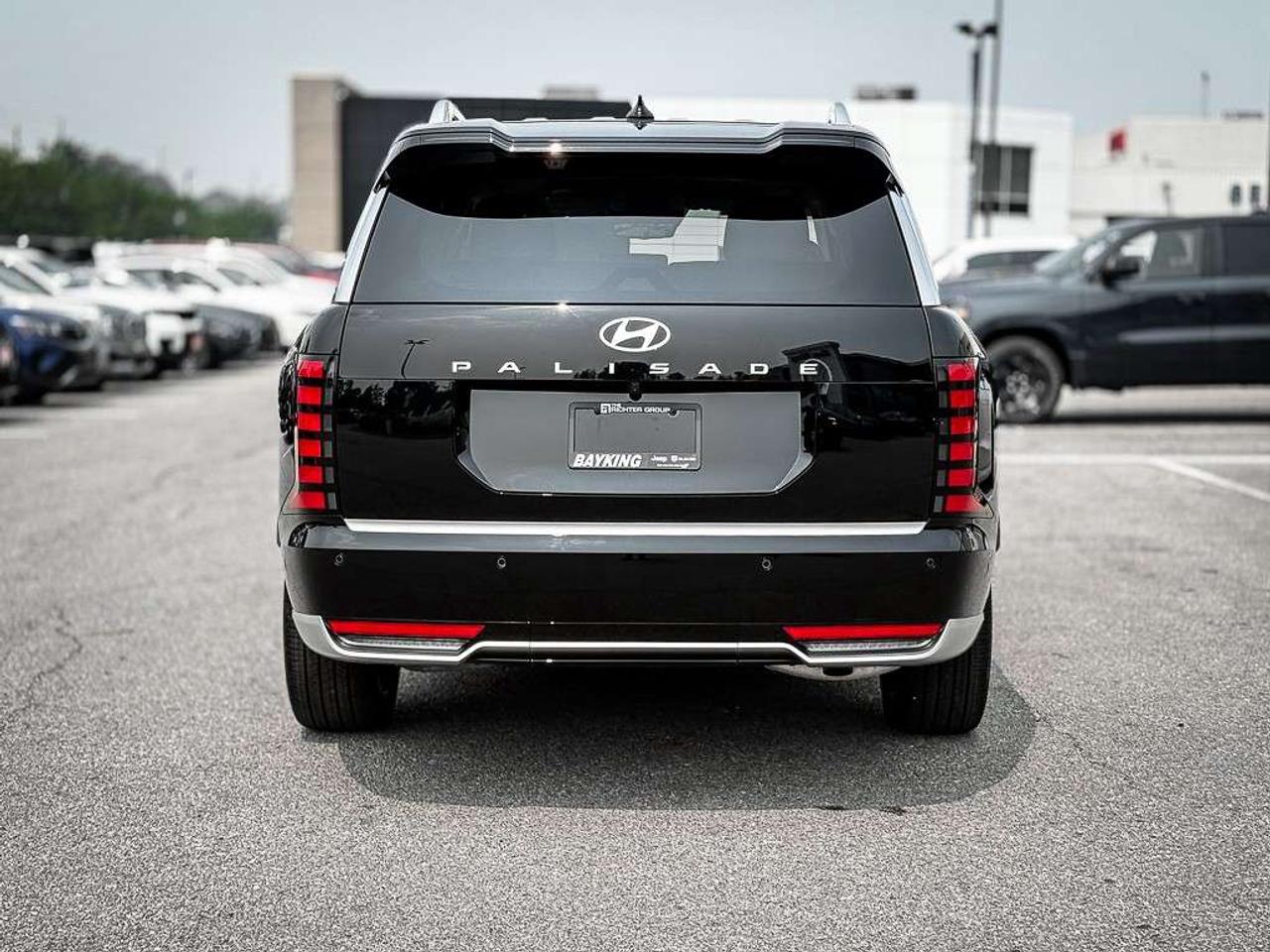 2026 Hyundai PALISADE Ultimate Calligraphy   AWD   BOSE AUDIO   BLINDSPOT   ADAPTIVE CRUISE Photo