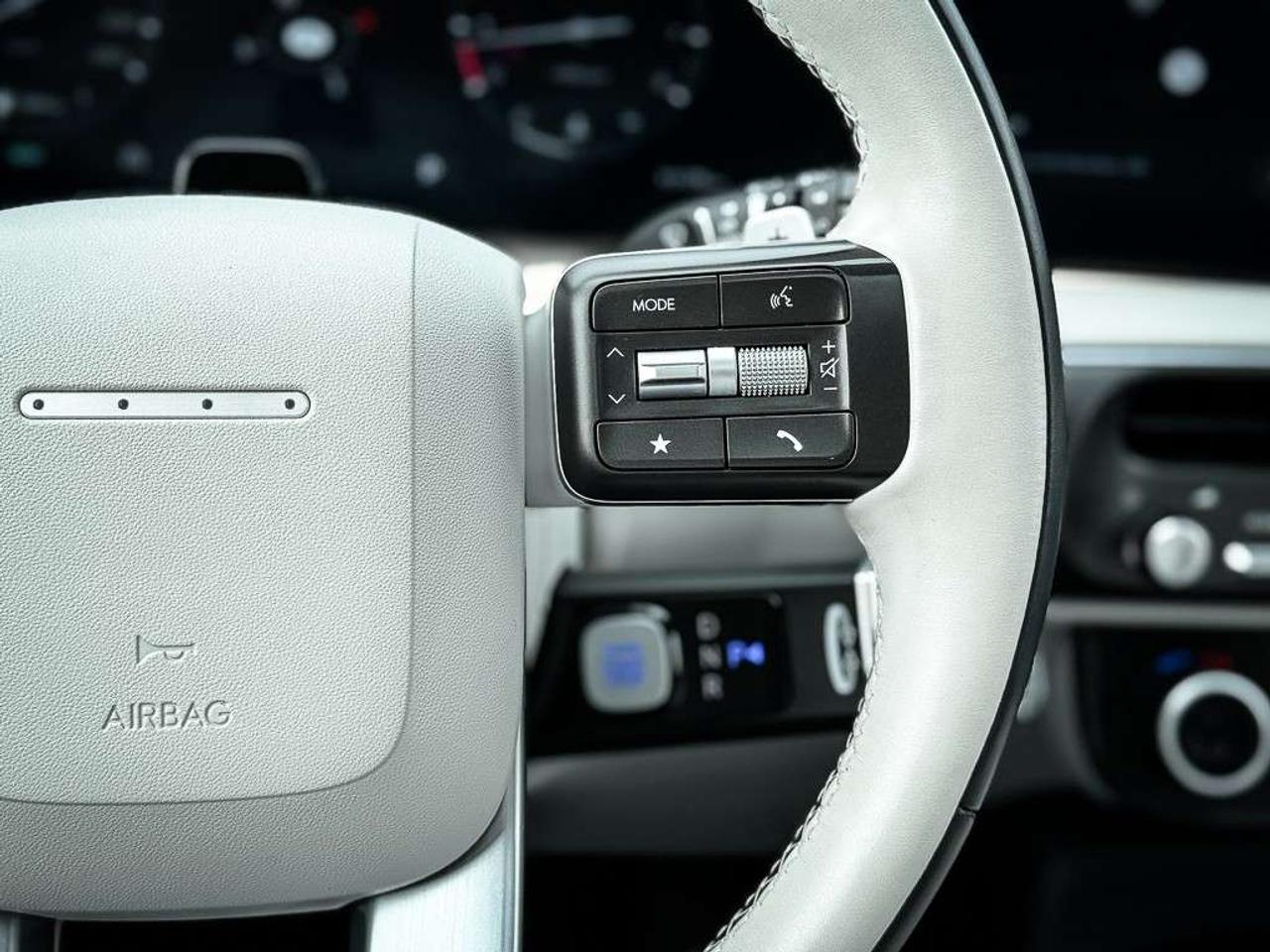 2026 Hyundai PALISADE Ultimate Calligraphy   AWD   BOSE AUDIO   BLINDSPOT   ADAPTIVE CRUISE Photo