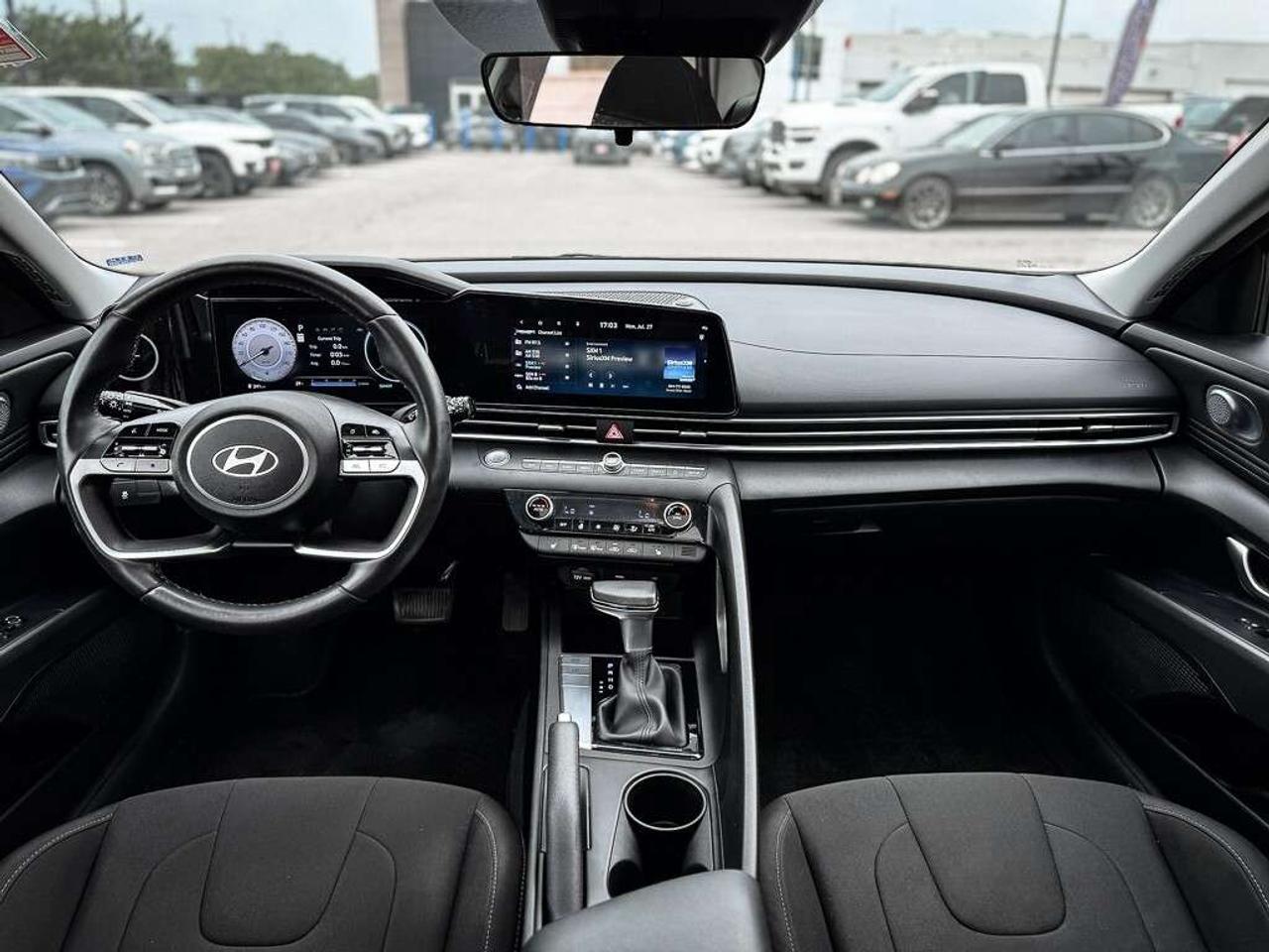 2026 Hyundai Elantra Preferred   HEATED SEATS   REMOTE START   CARPLAY Photo