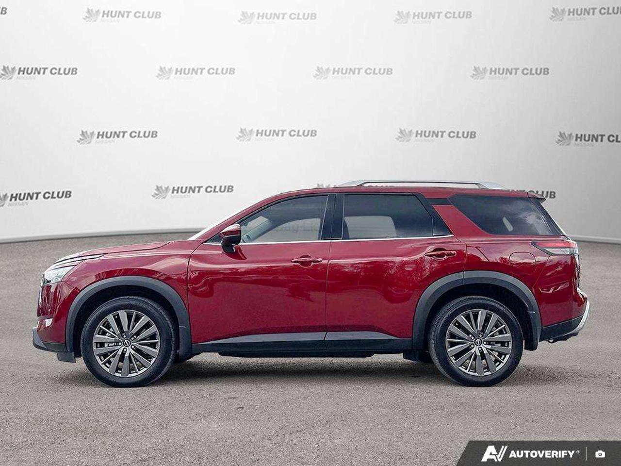 2025 Nissan Pathfinder SL 4WD   CERTIFIED PRE-OWNED   Apple Car Play   Pro Pilot Photo