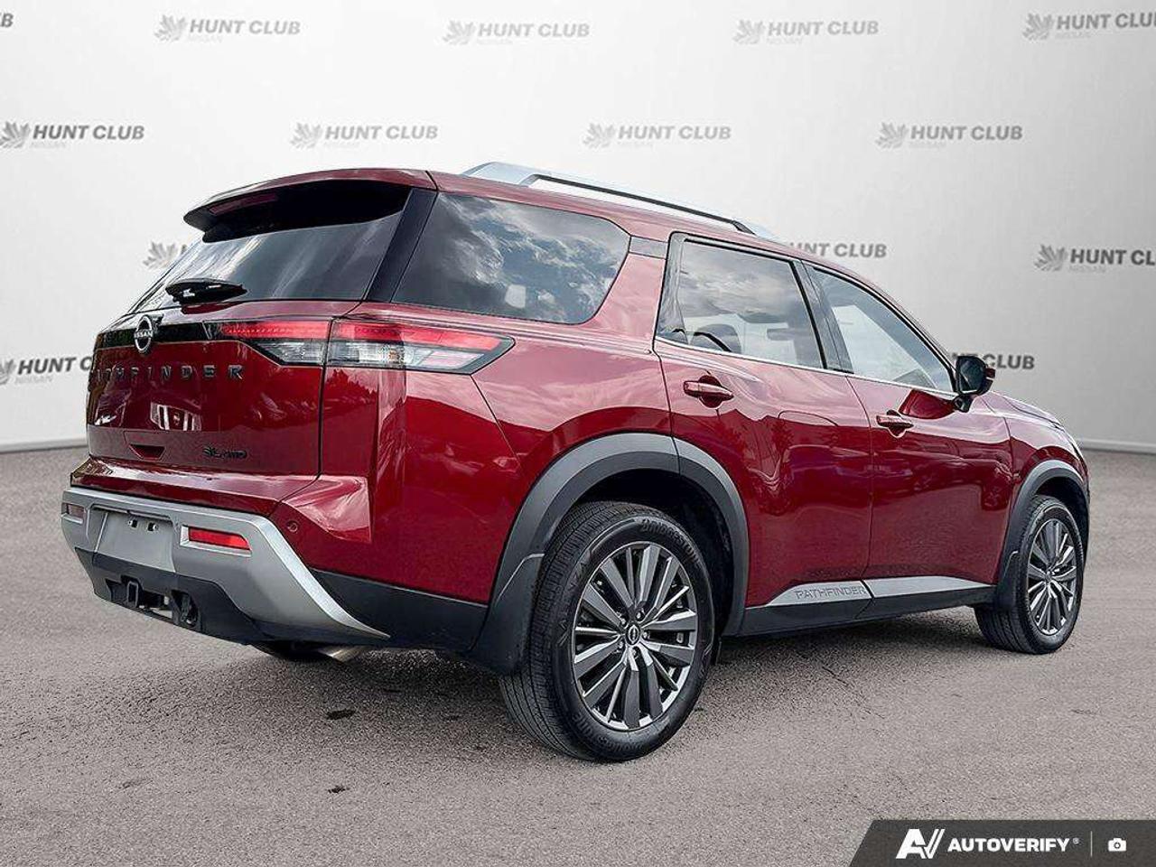 2025 Nissan Pathfinder SL 4WD   CERTIFIED PRE-OWNED   Apple Car Play   Pro Pilot Photo
