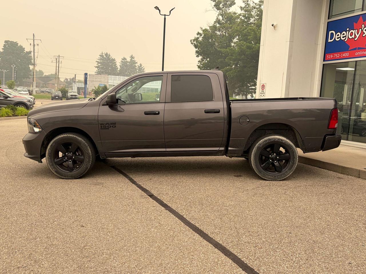 2023 RAM 1500 Express Photo