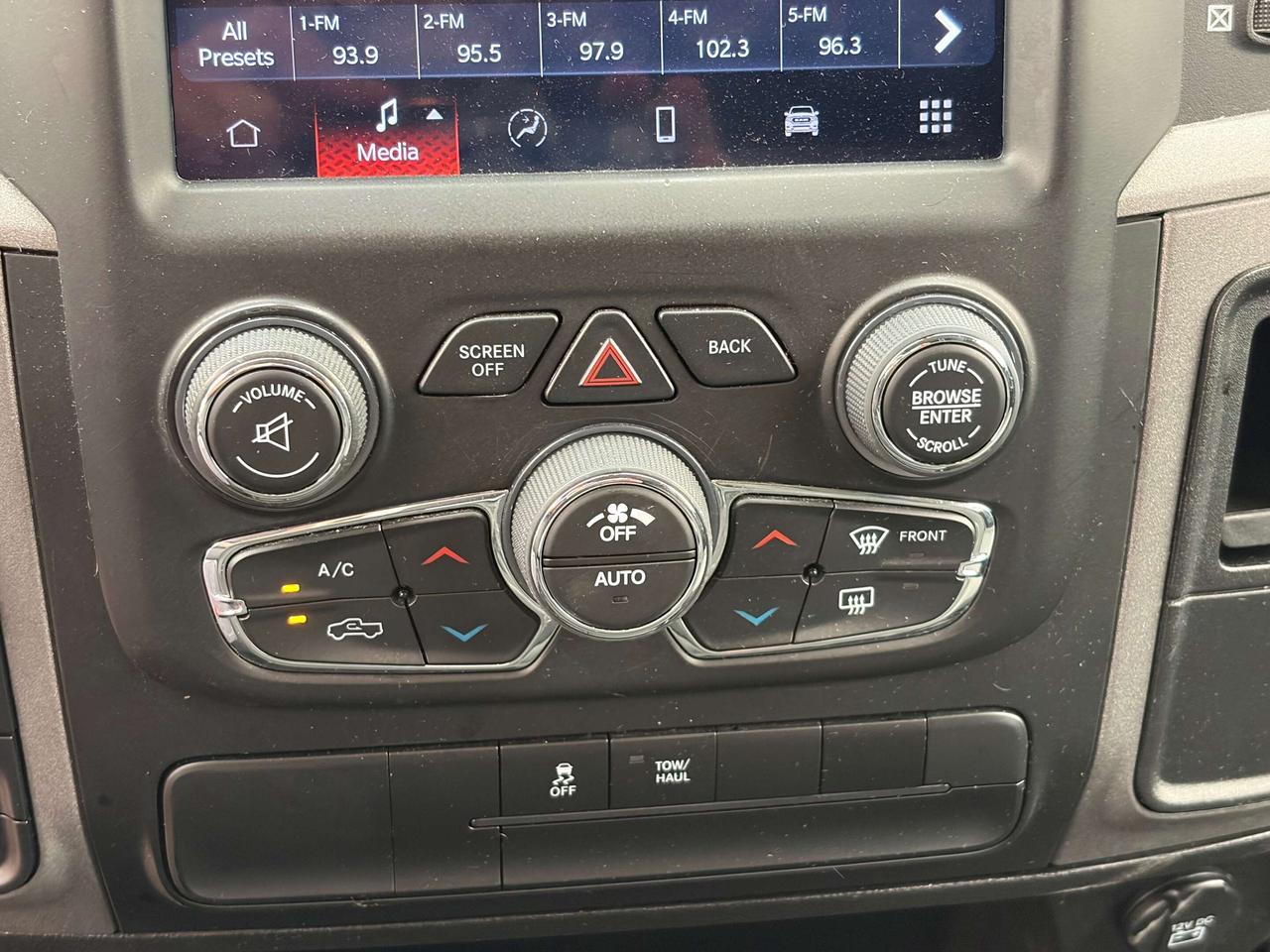 2023 RAM 1500 Express Photo