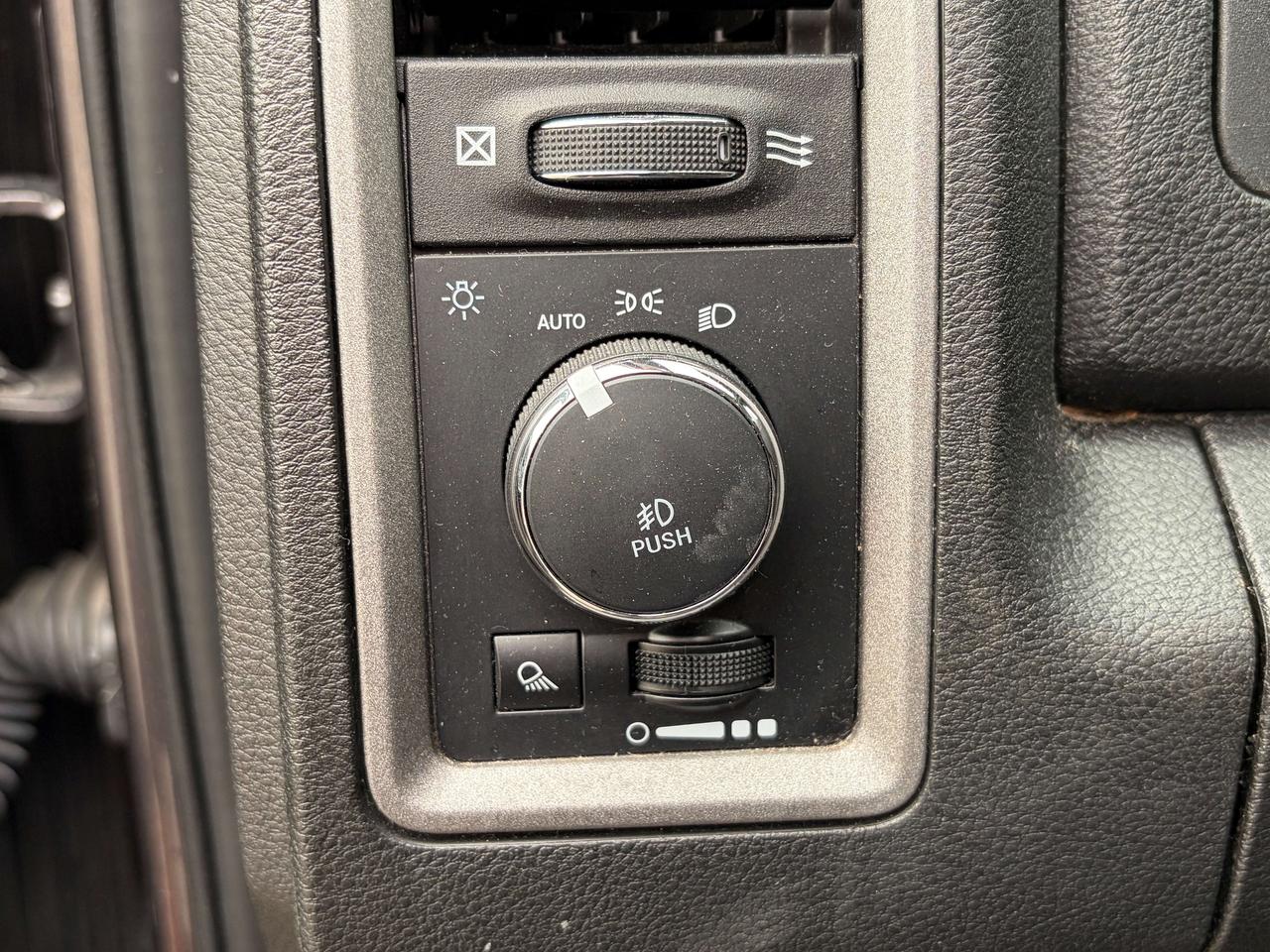 2023 RAM 1500 Express Photo
