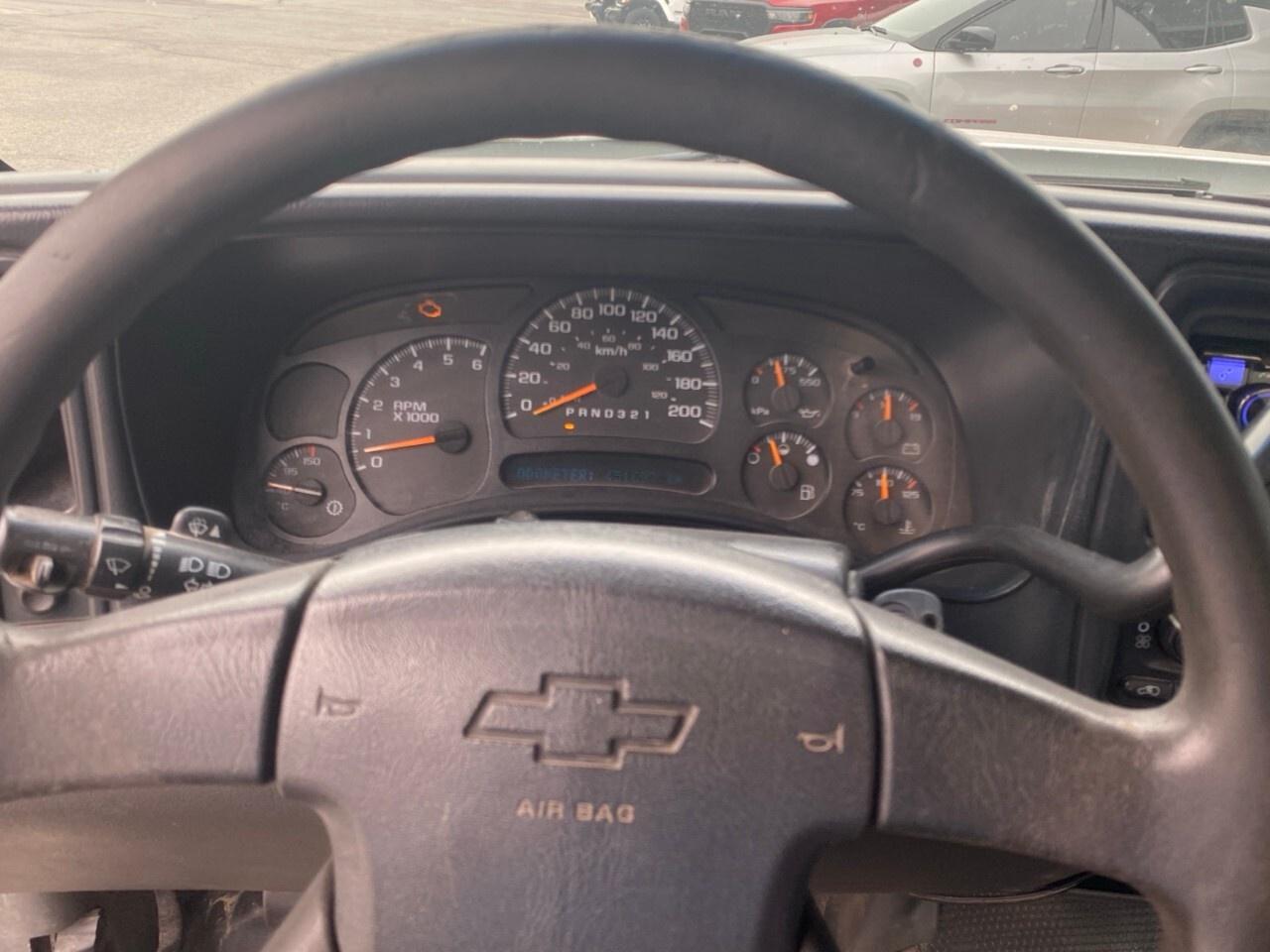 2006 Chevrolet SILVERADO 2500HD 2WD Extended Cab Standard Box Photo