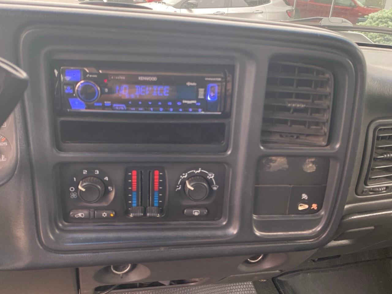 2006 Chevrolet SILVERADO 2500HD 2WD Extended Cab Standard Box Photo