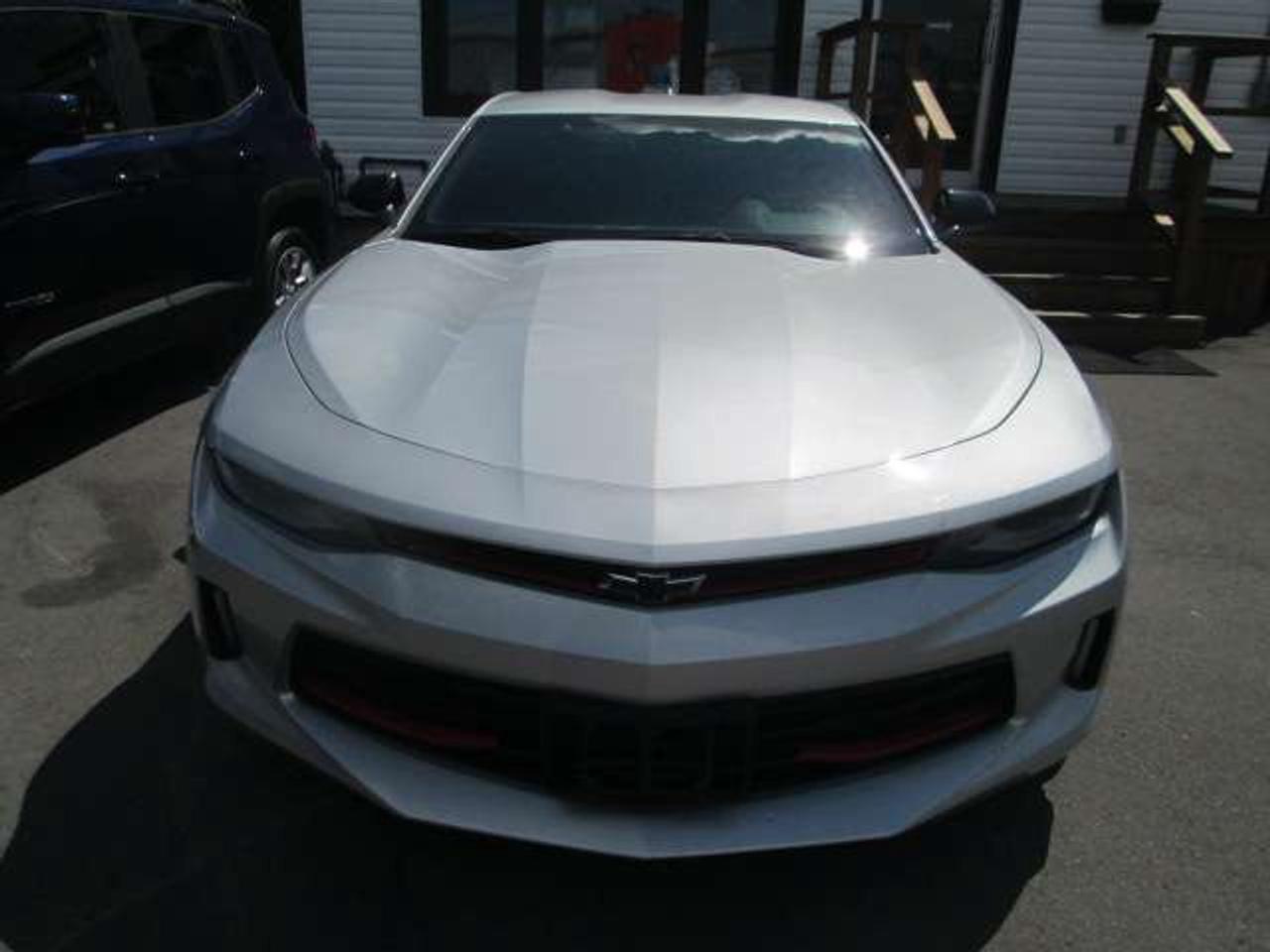 2017 Chevrolet Camaro 1LT, Local Trade In, Back Up Camera, Photo1