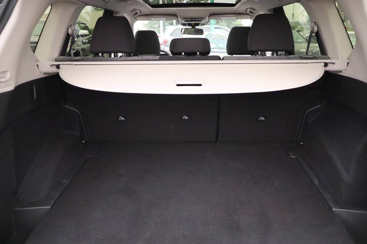 2023 Nissan Rogue SV AWD   Moonroof   No Accident   Clean Carfax Photo