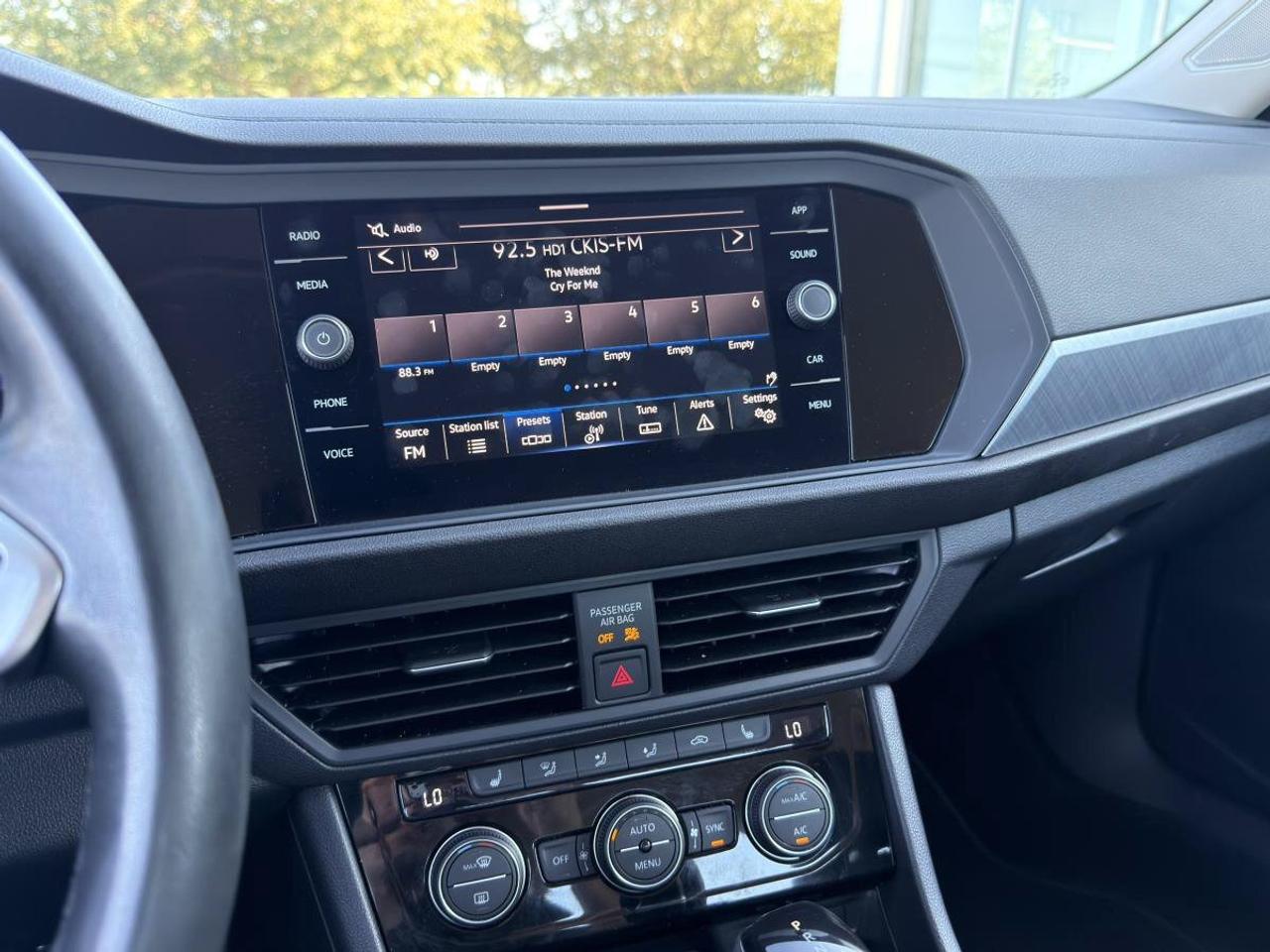 2023 Volkswagen Jetta Comfortline AUTO Photo