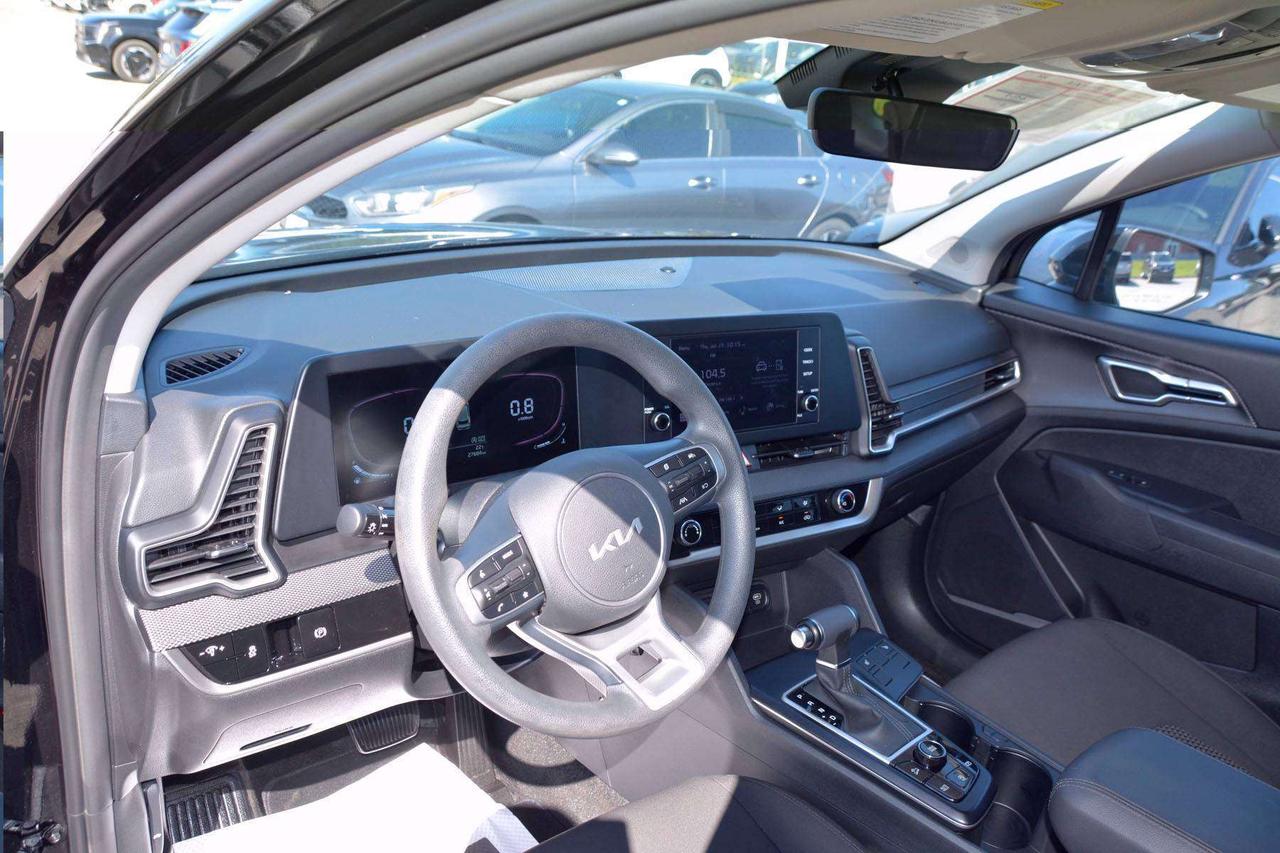 2023 Kia Sportage LX Photo