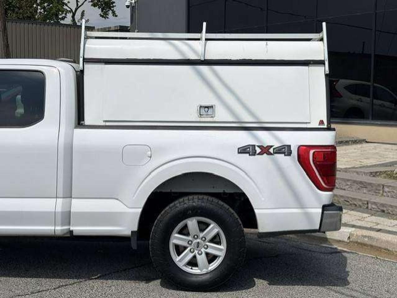 2021 Ford F-150 XL 4X4 CAP-CARGO SLIDE-CAMERA-REMOTE START-1 OWNER Photo