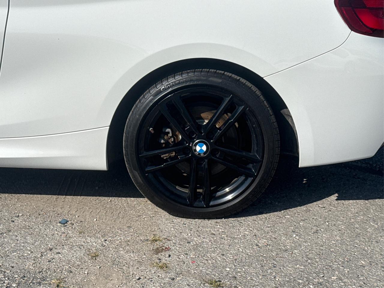 2020 BMW 2 Series SE Photo