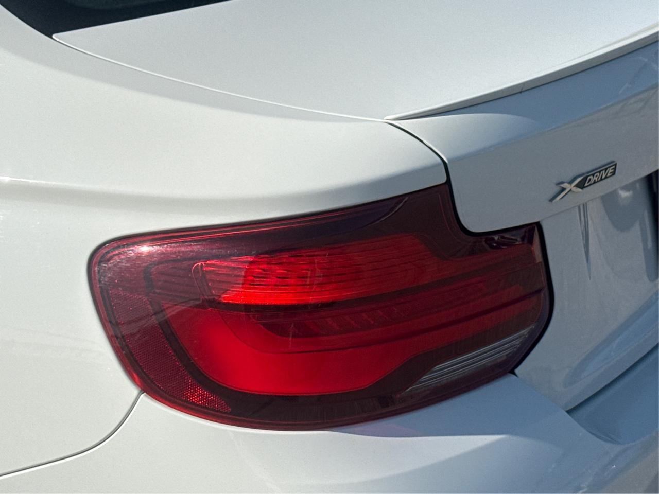 2020 BMW 2 Series SE Photo