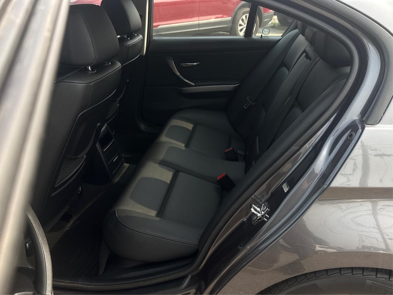 2008 BMW 335i 323i Photo