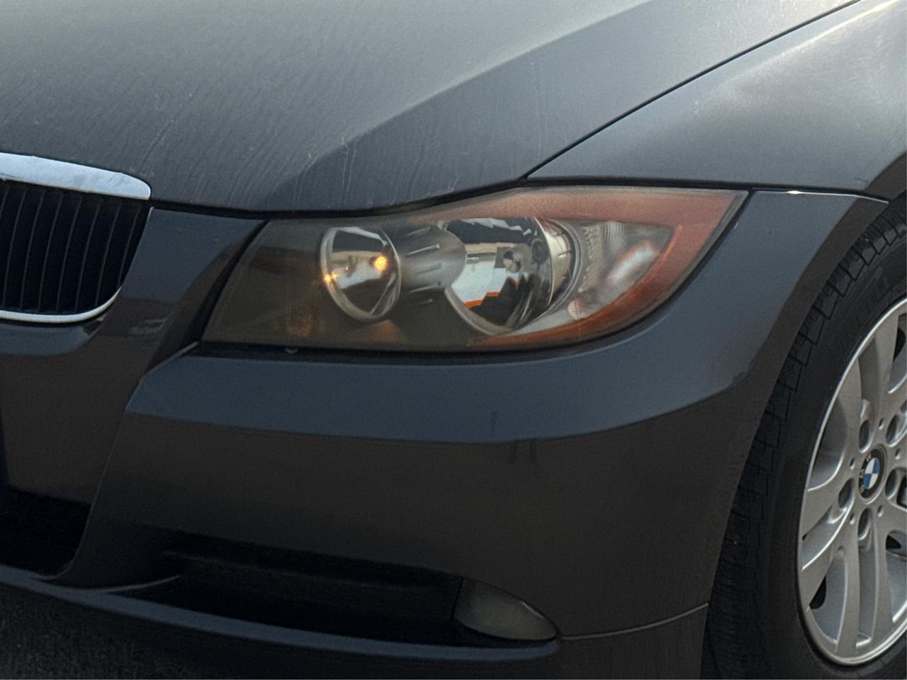 2008 BMW 335i 323i Photo