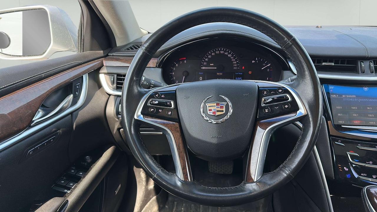 2013 Cadillac XTS Luxury Photo