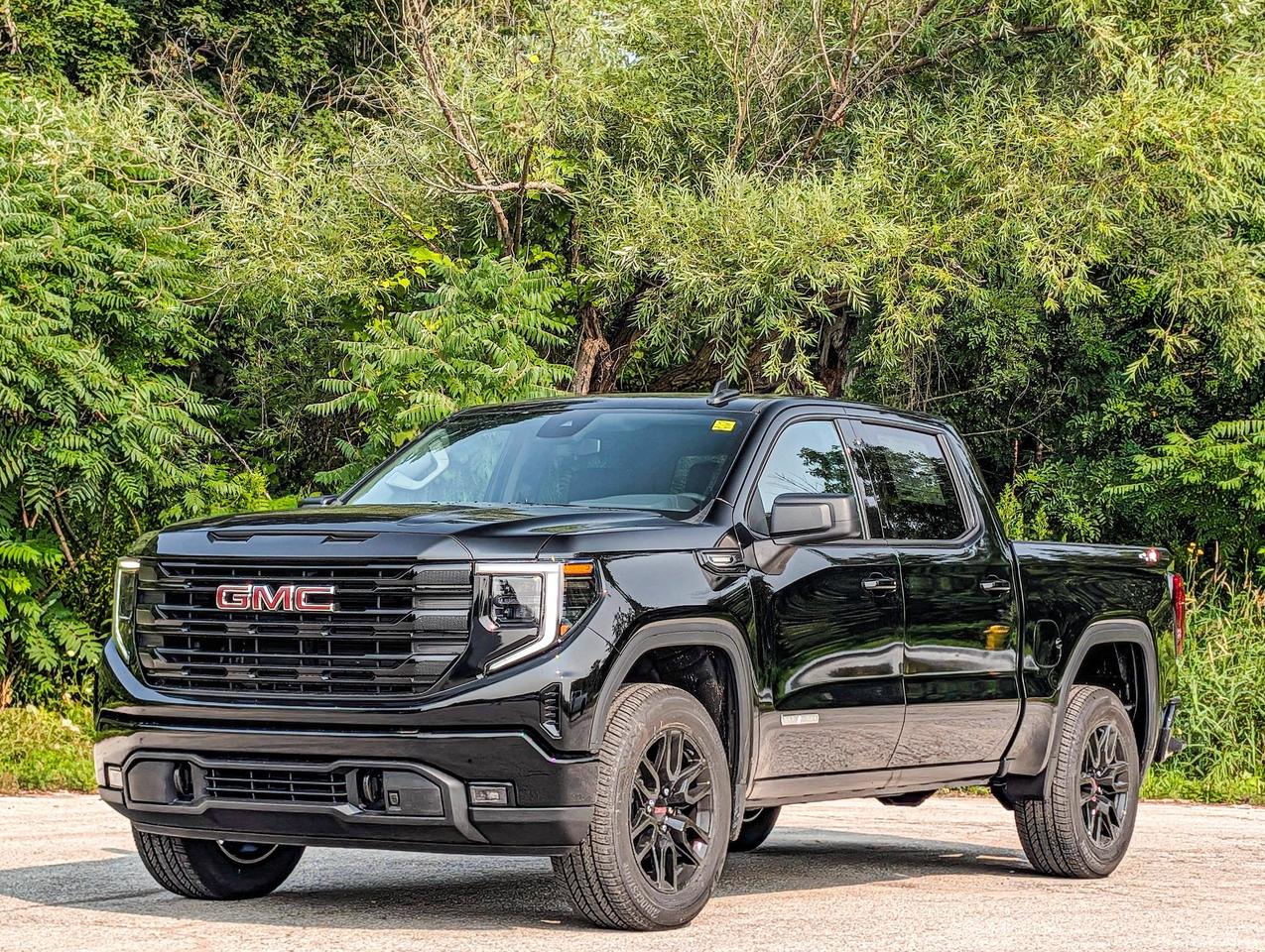 2026 GMC Sierra 1500 ELEVATION Photo