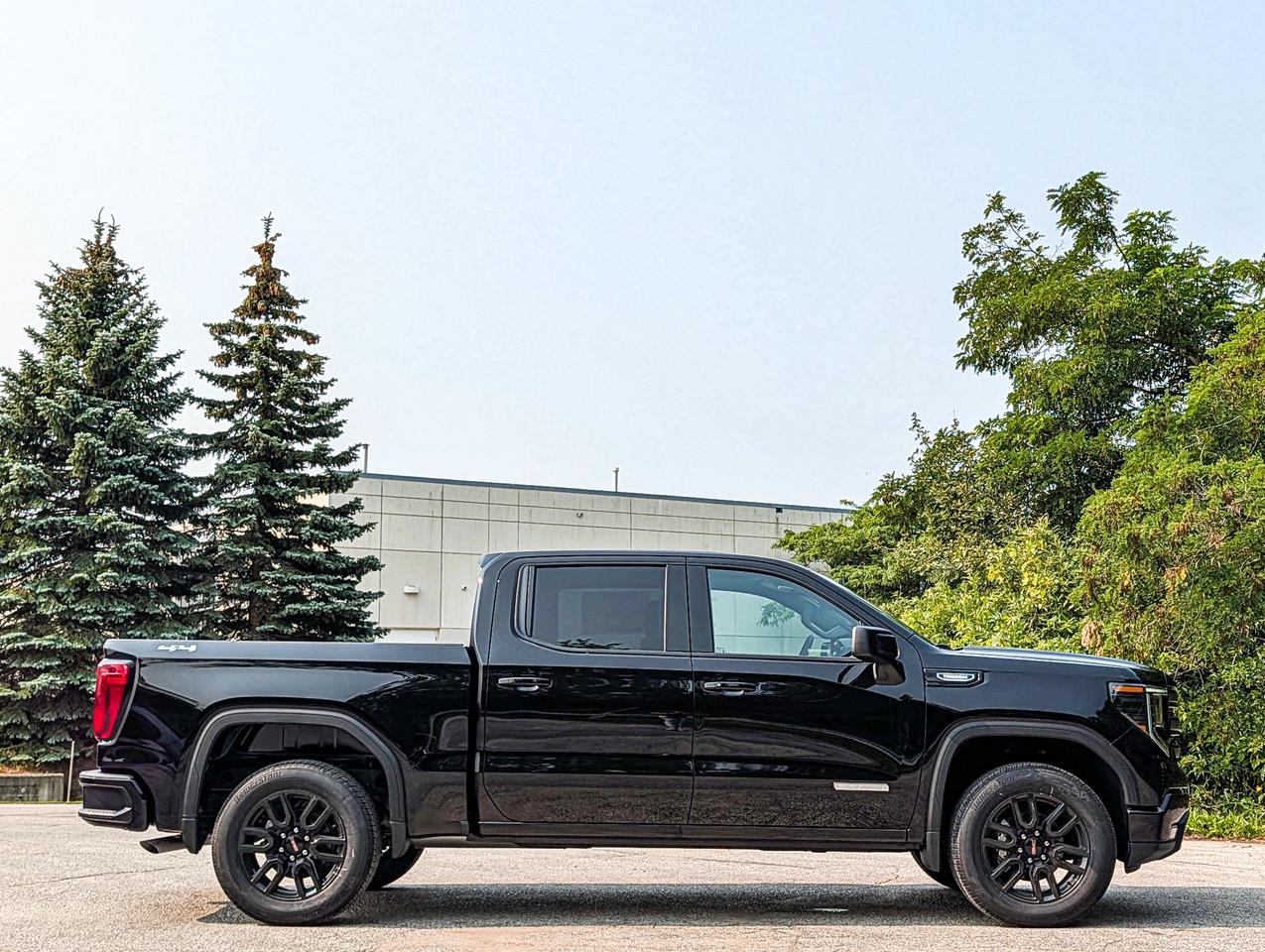 2026 GMC Sierra 1500 ELEVATION Photo