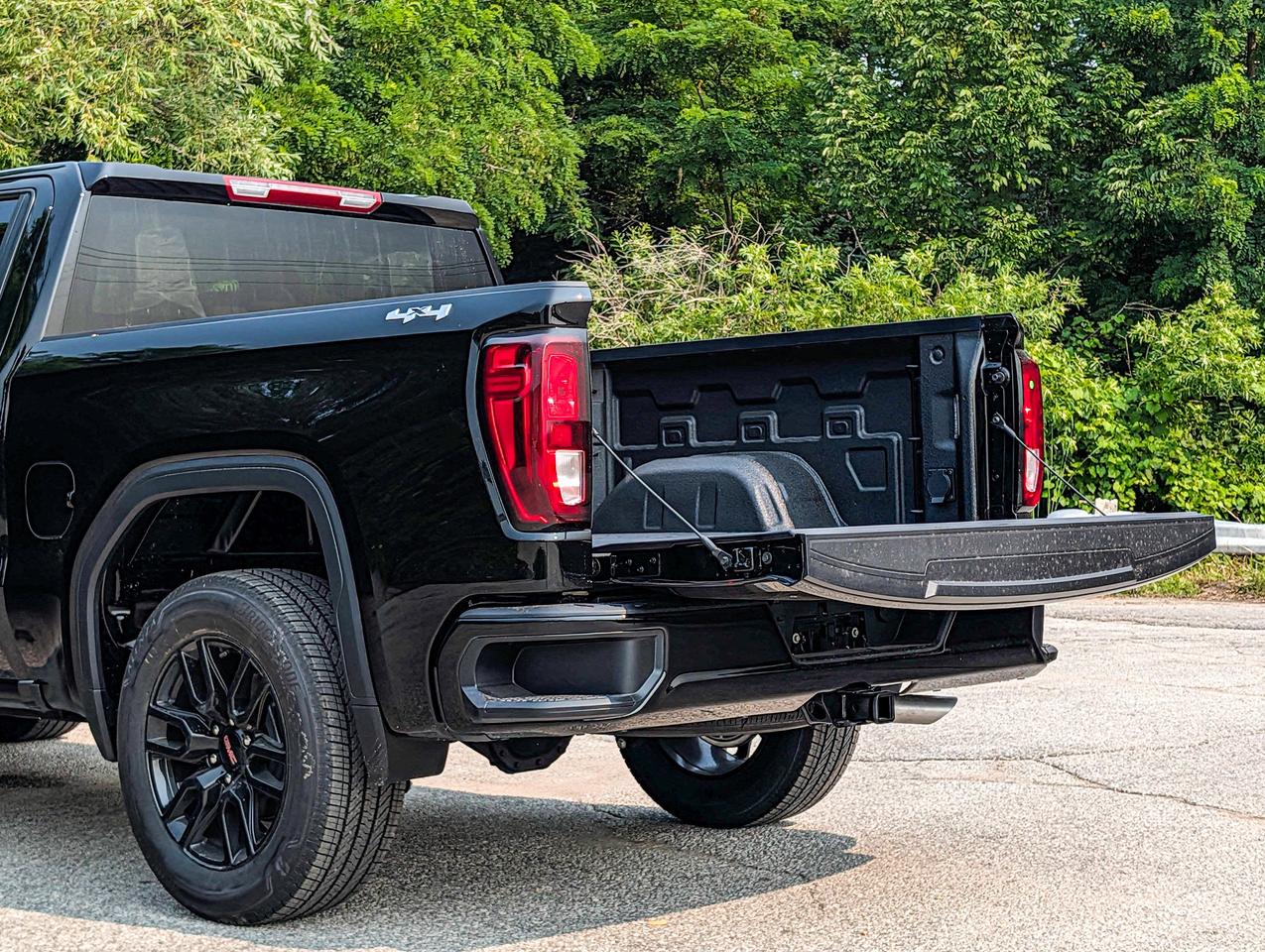 2026 GMC Sierra 1500 ELEVATION Photo
