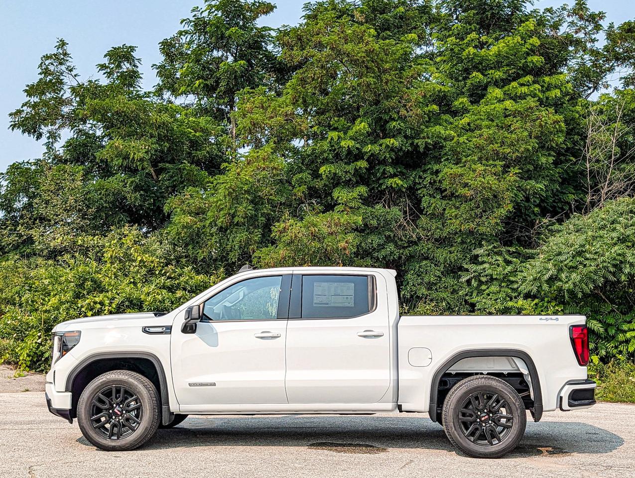2026 GMC Sierra 1500 ELEVATION Photo