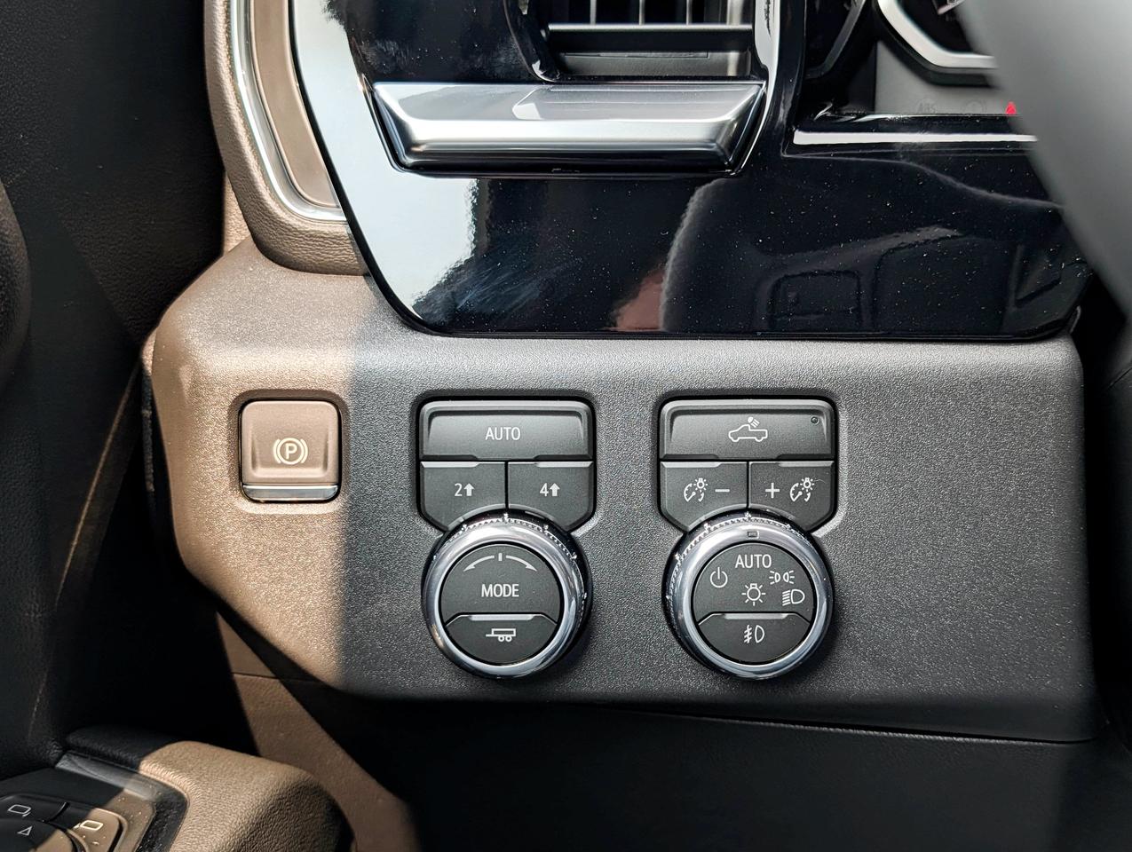 2026 GMC Sierra 1500 ELEVATION Photo